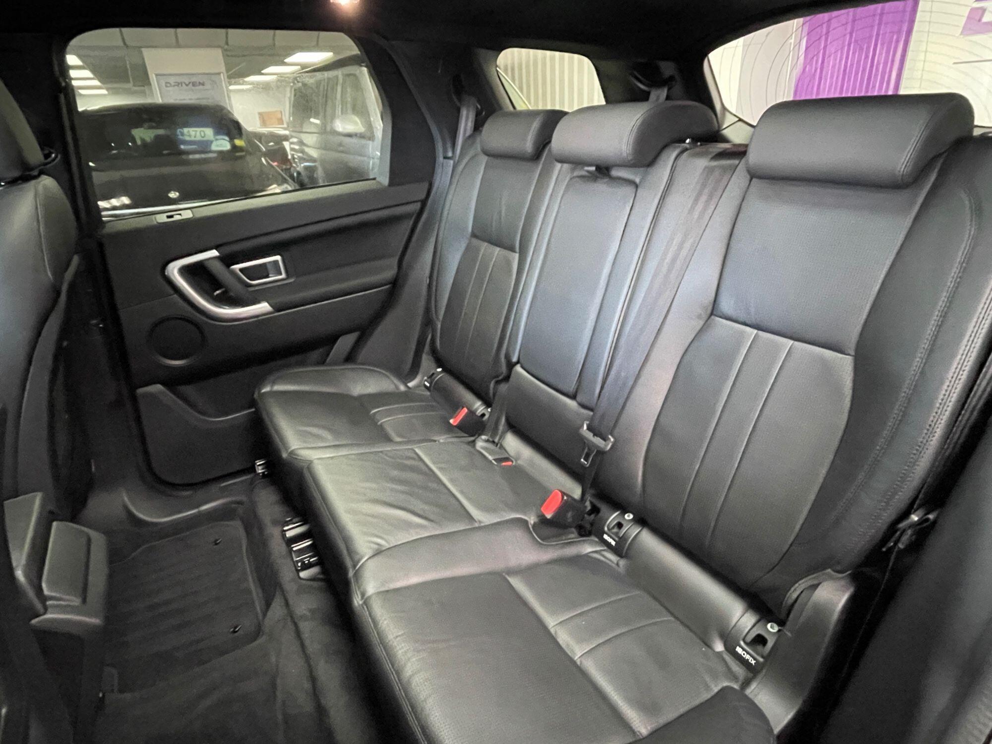 Land Rover DISCOVERY SPORT - Image 32