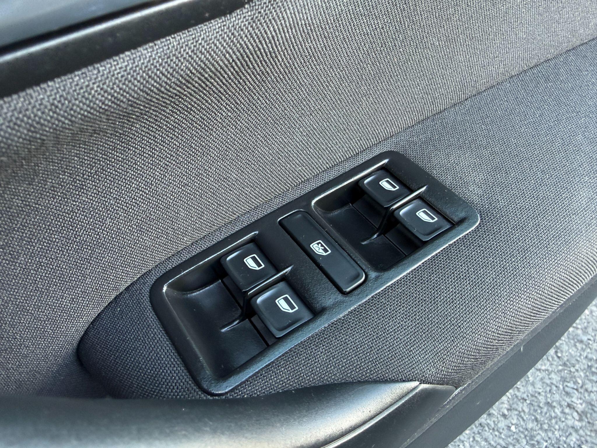 Volkswagen Polo - Image 53