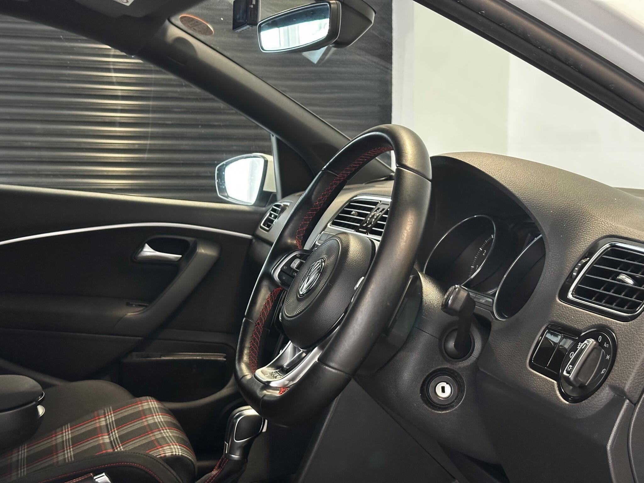 Volkswagen Polo - Image 2
