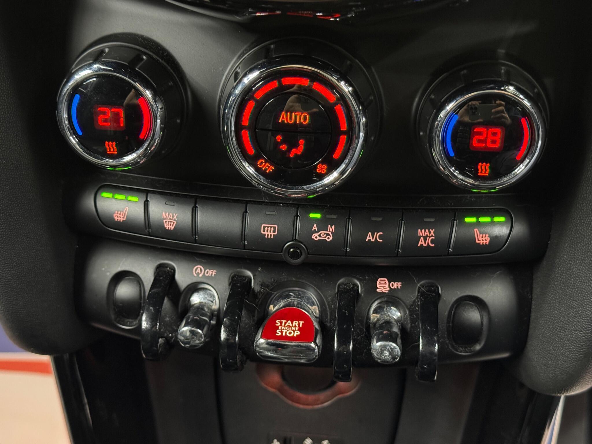 MINI Hatch - Image 25