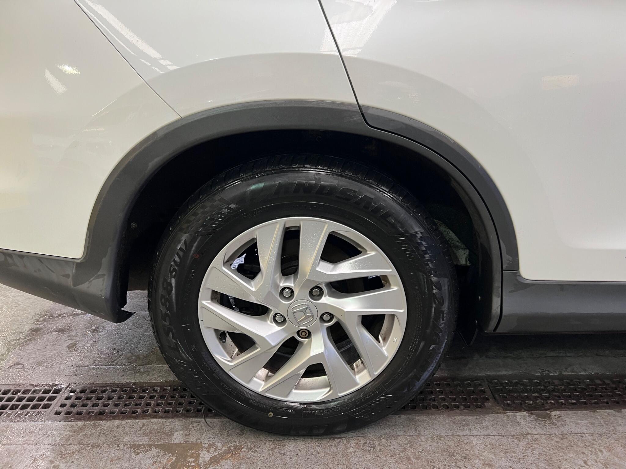 Honda CR-V - Image 25