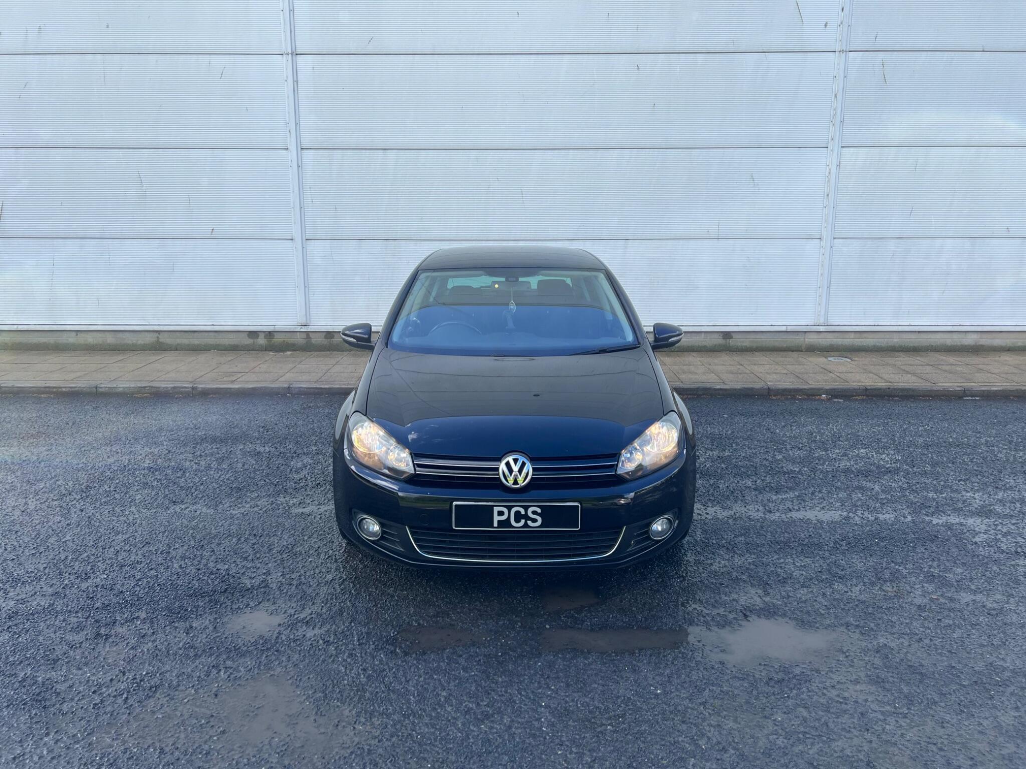 Volkswagen Golf - Image 4