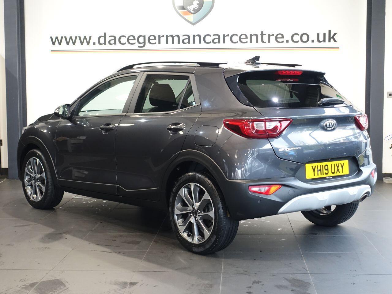 Kia Stonic - Image 8