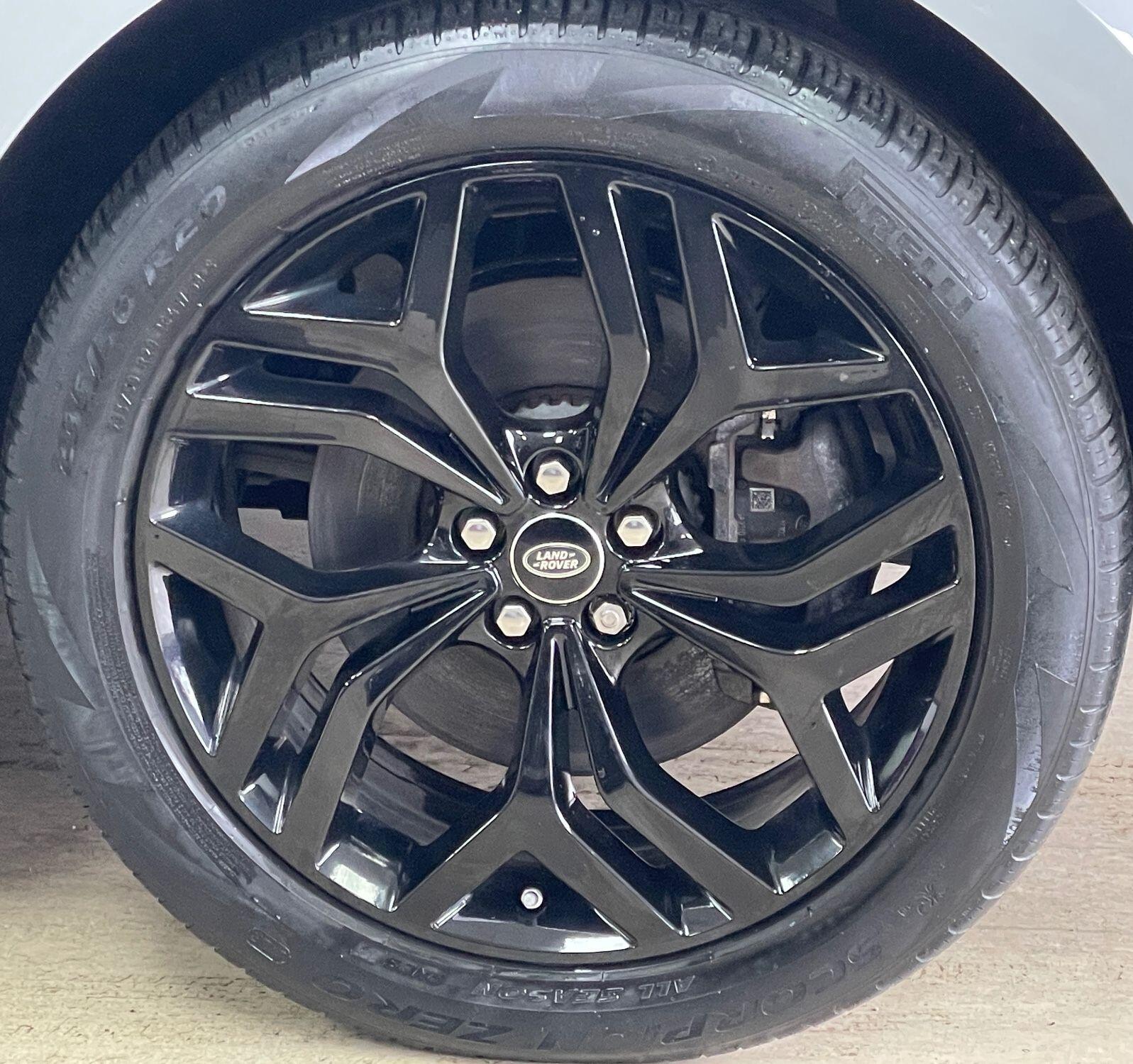 Land Rover Range Rover Evoque - Image 15