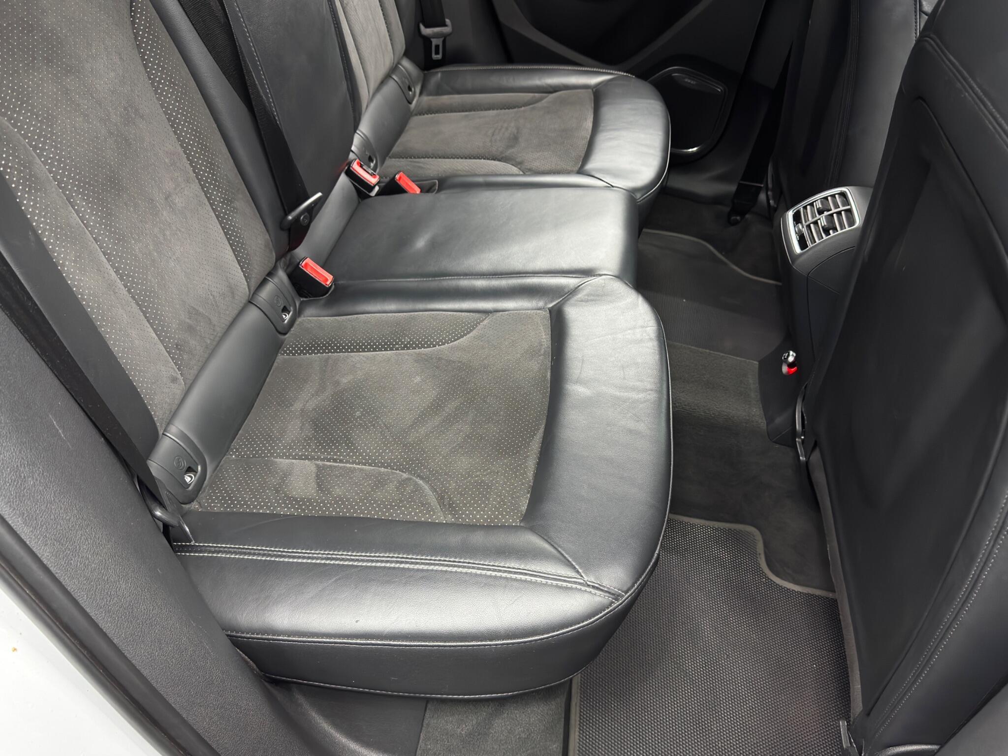 Audi Q3 - Image 15