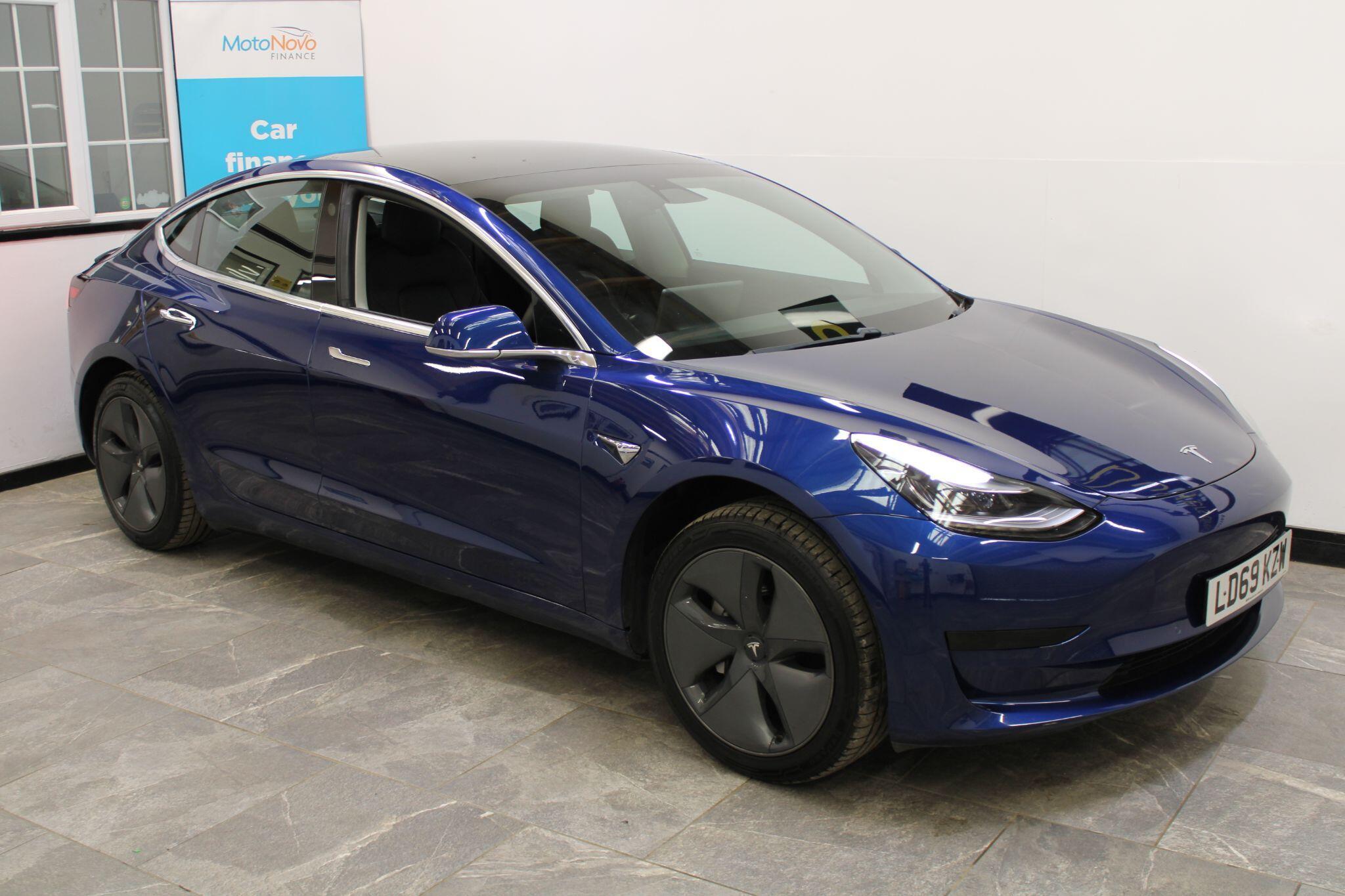 Tesla Model 3 - Image 5