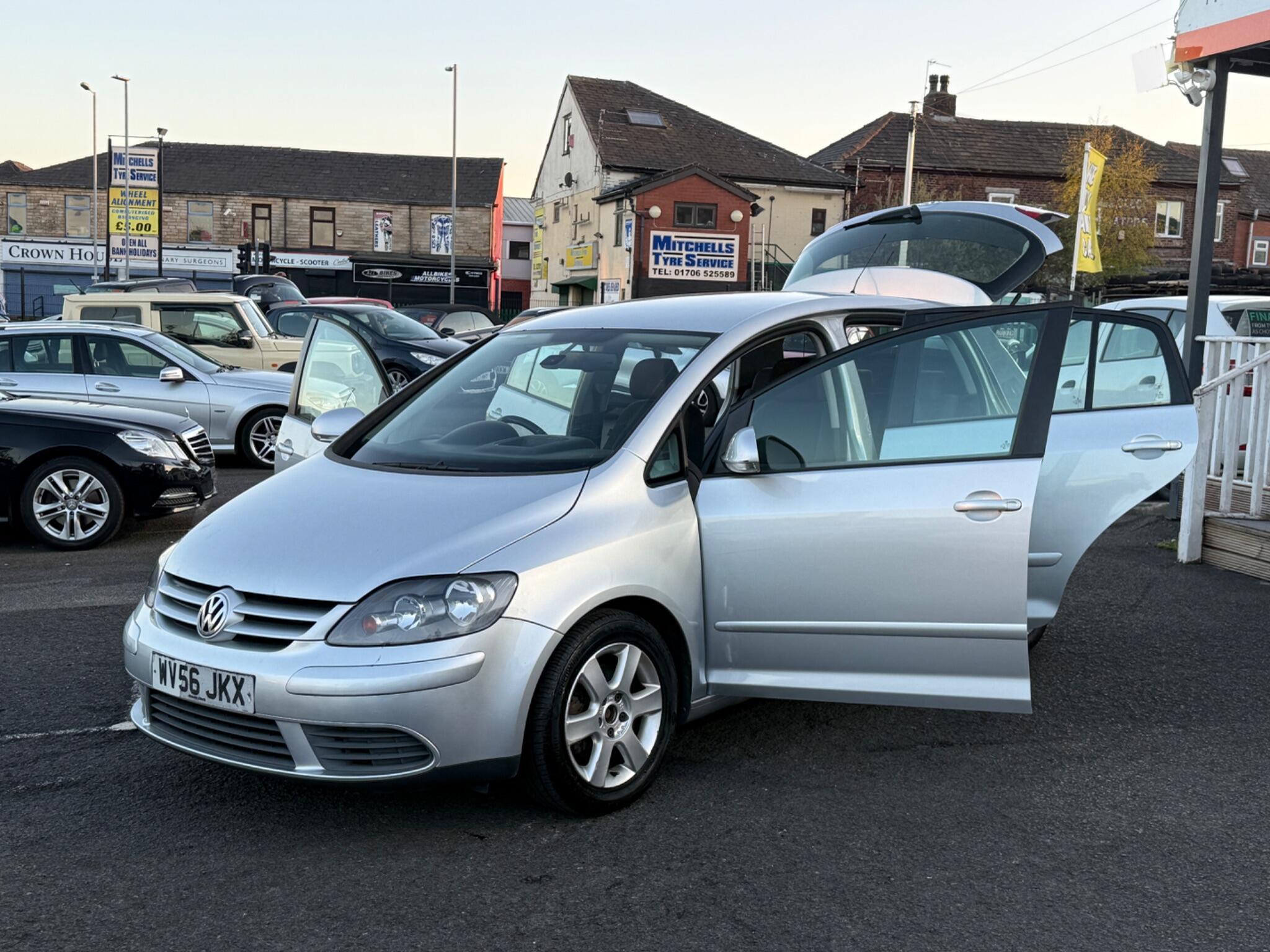 Volkswagen Golf Plus - Image 13