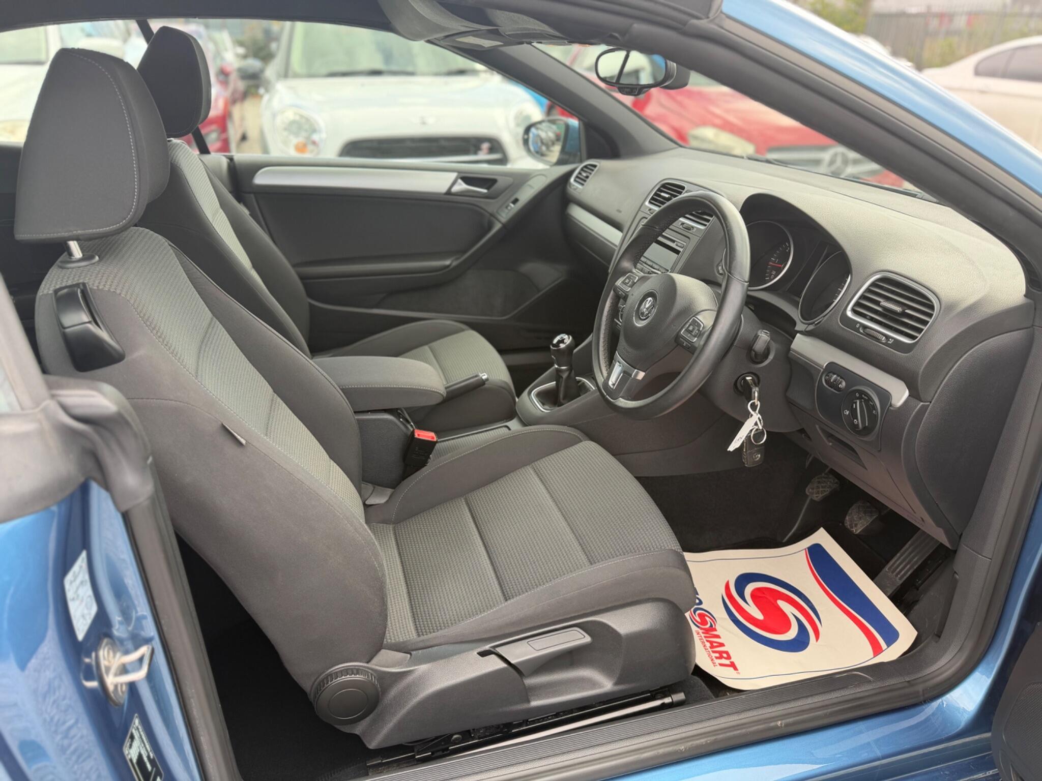 Volkswagen Golf - Image 22