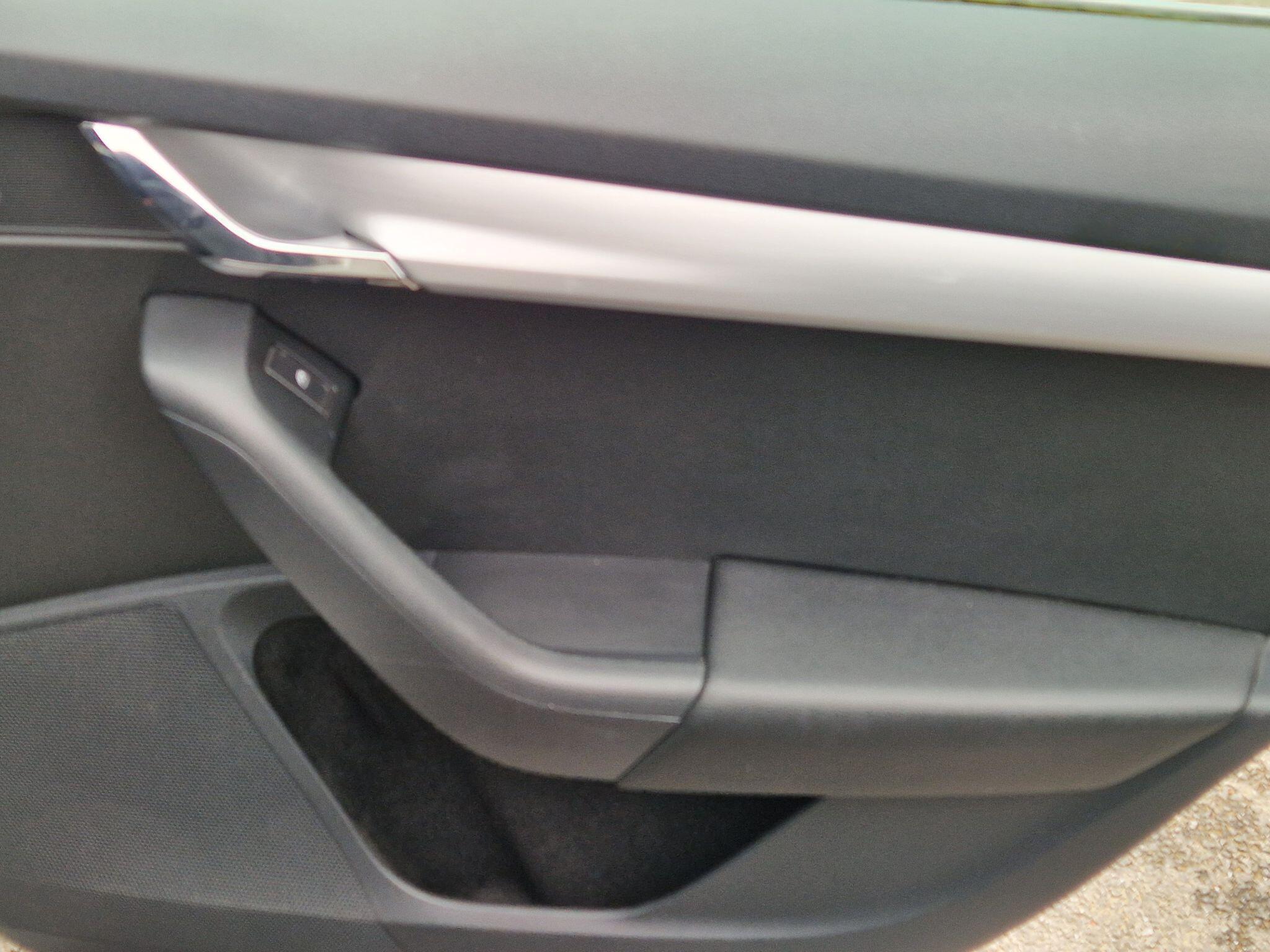 Skoda Octavia - Image 34