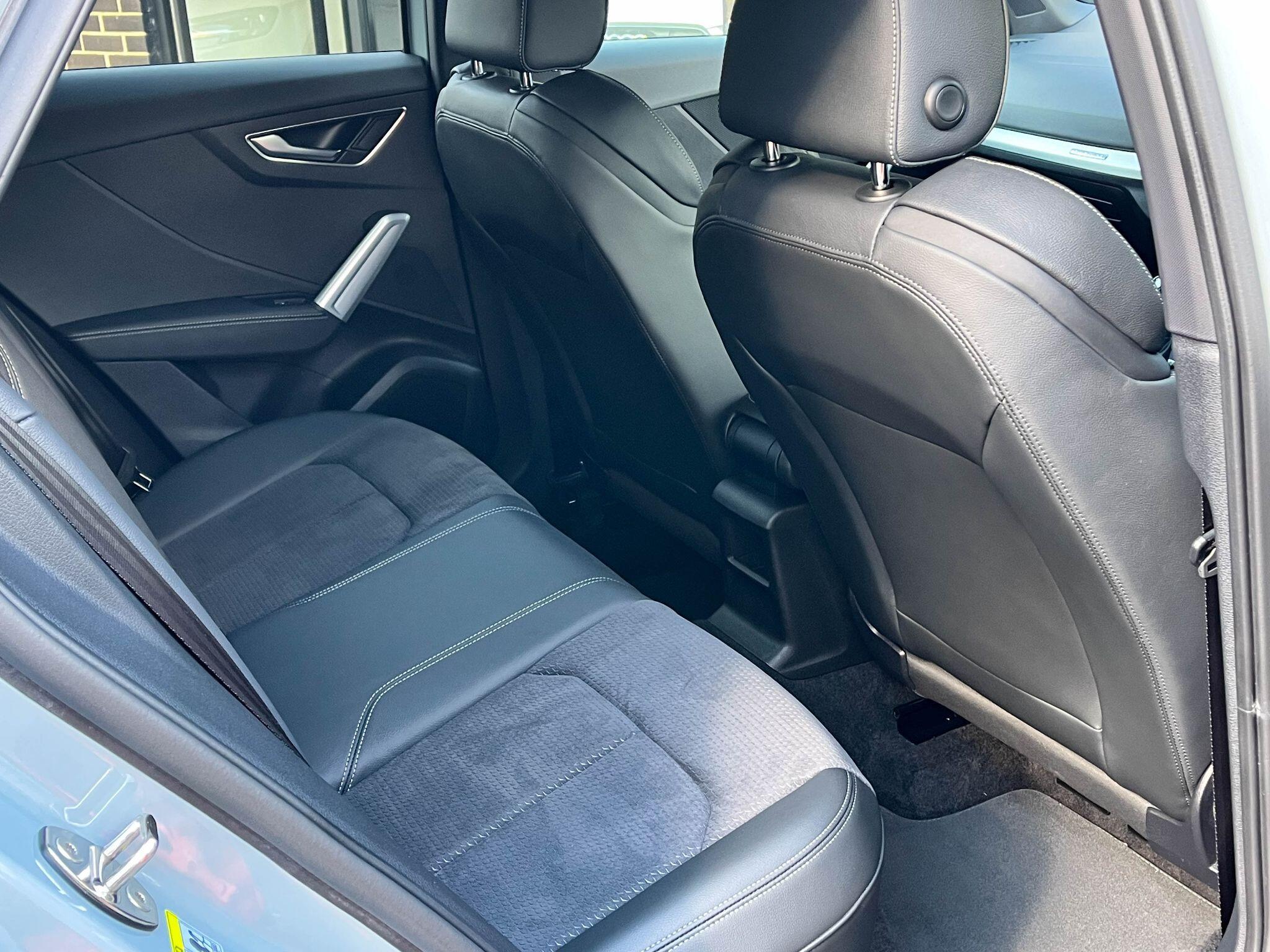 Audi SQ2 - Image 21