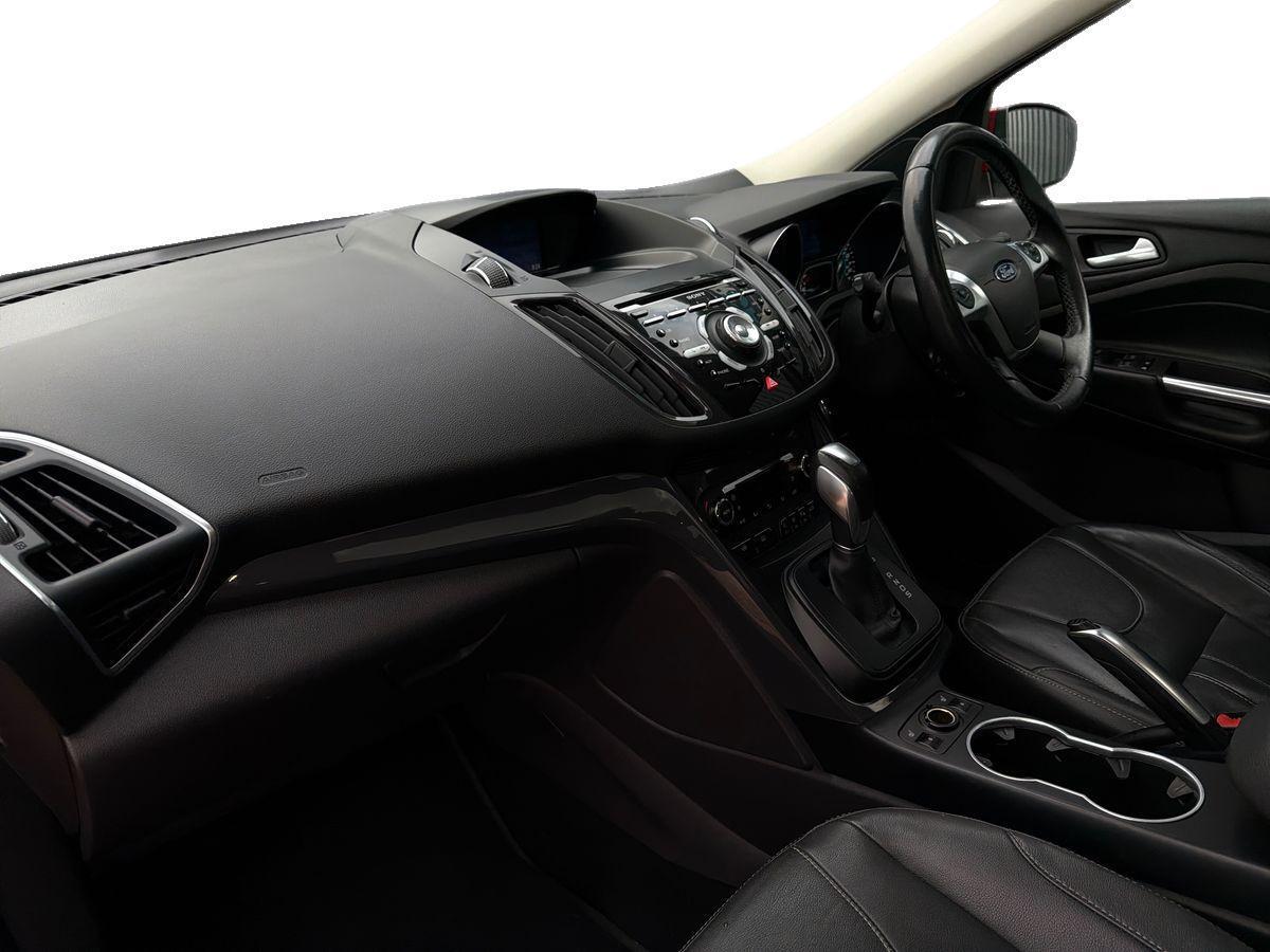 Ford Kuga - Image 14