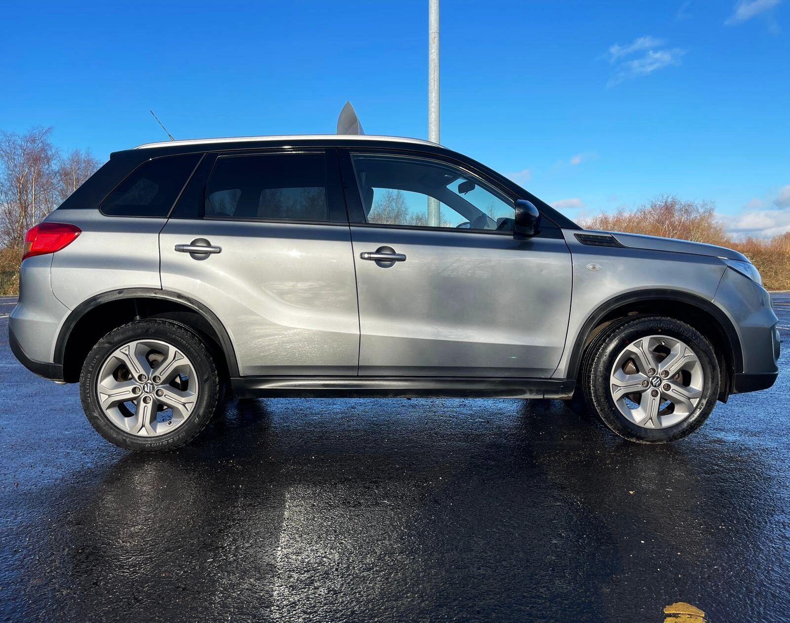 Suzuki Vitara - Image 11