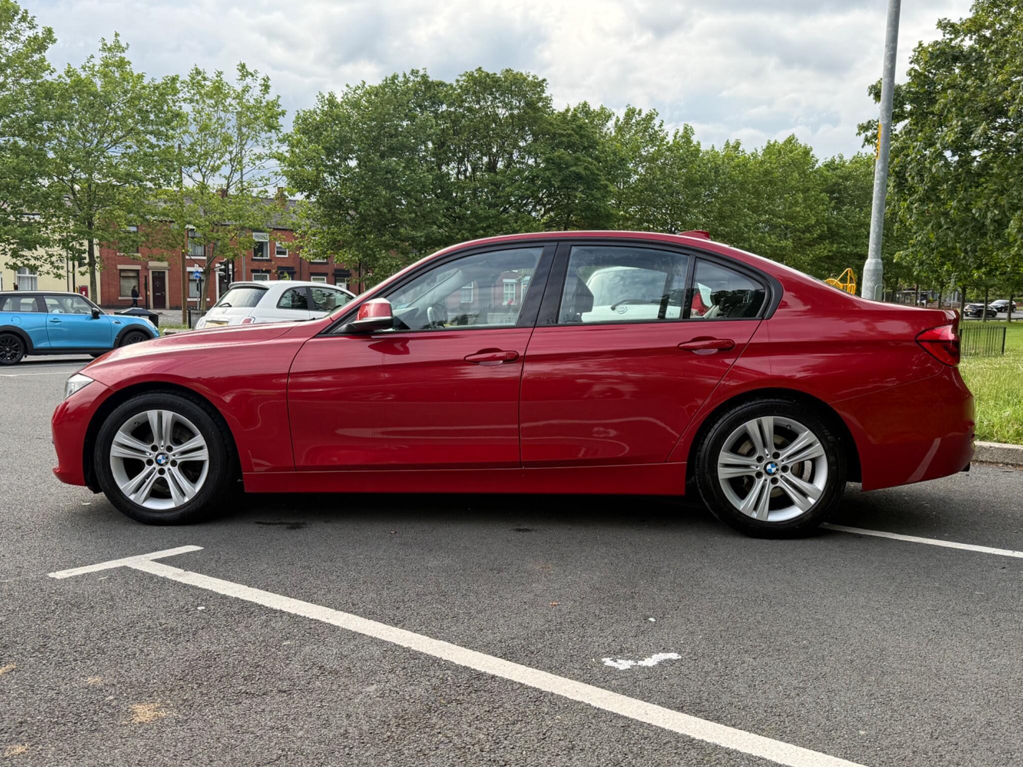 BMW 3 Series - Image 7