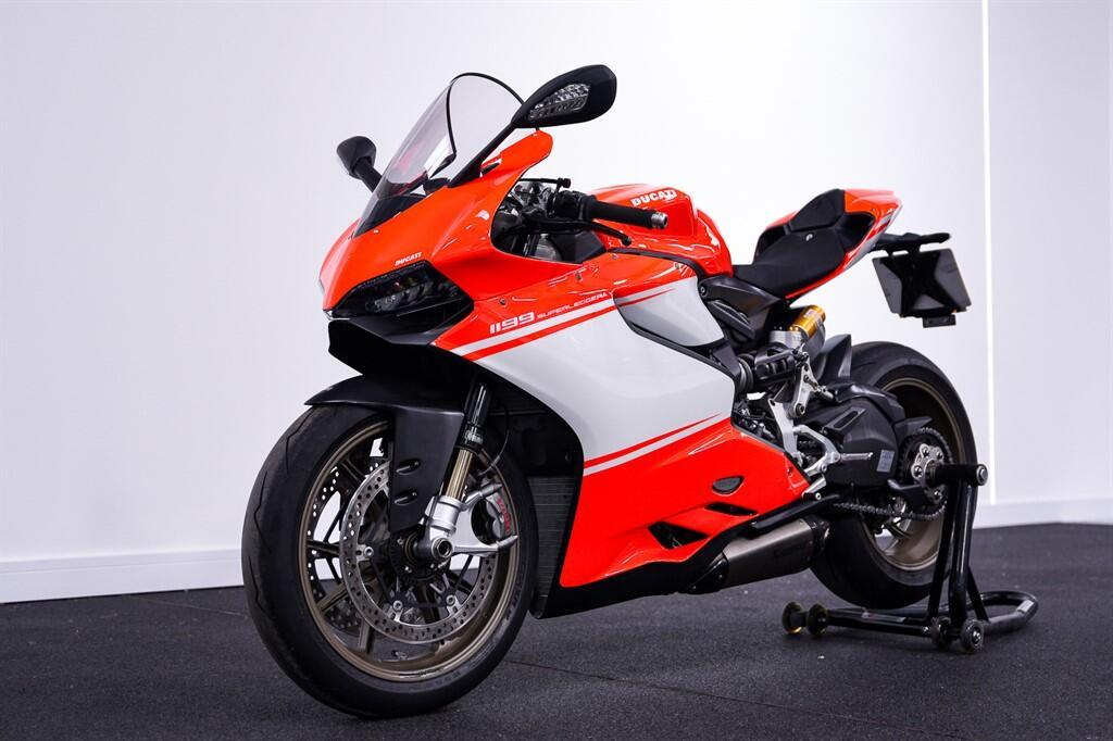 Ducati 1199 SUPERLEGGERA - Image 7