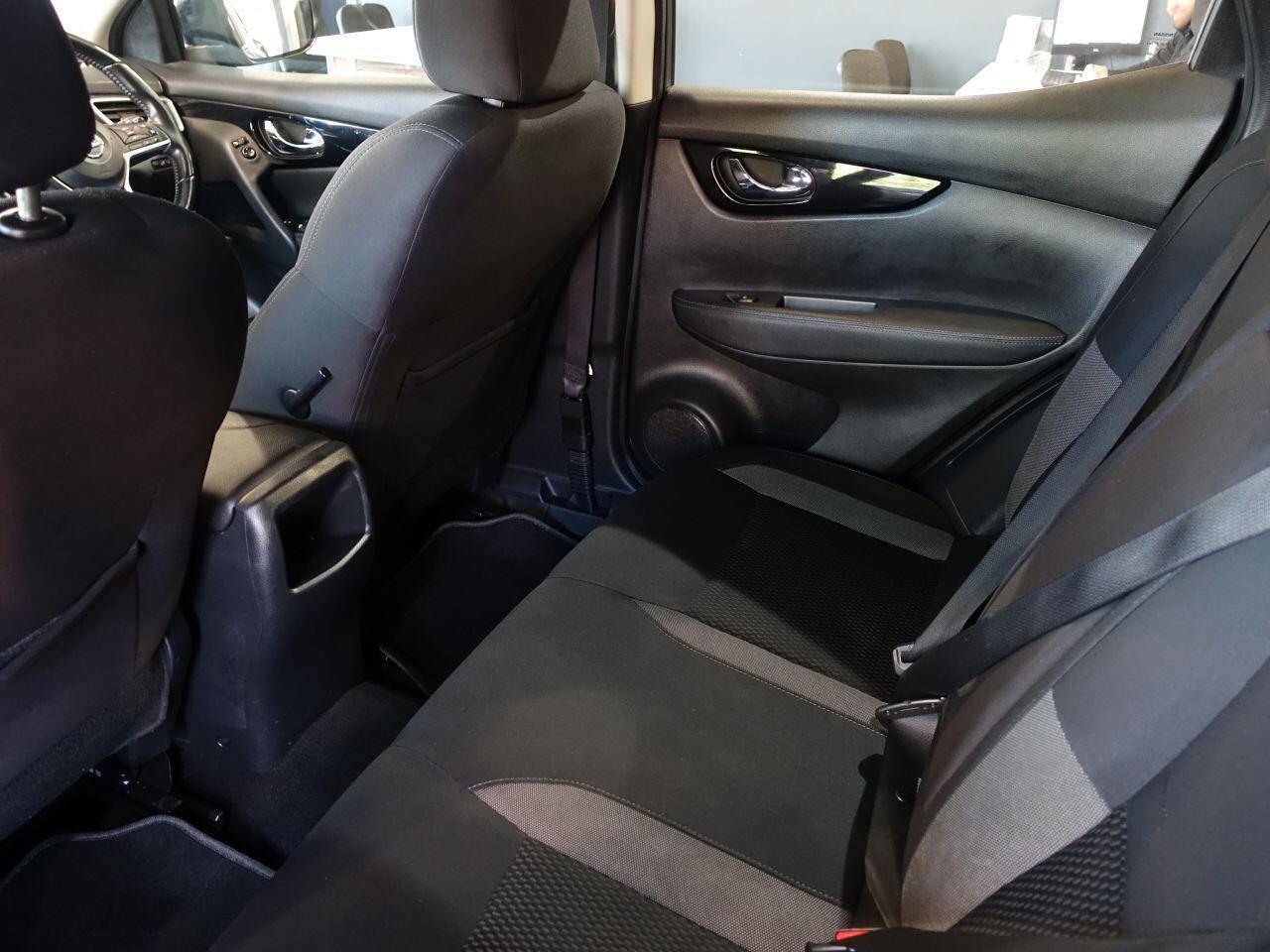 Nissan Qashqai - Image 16