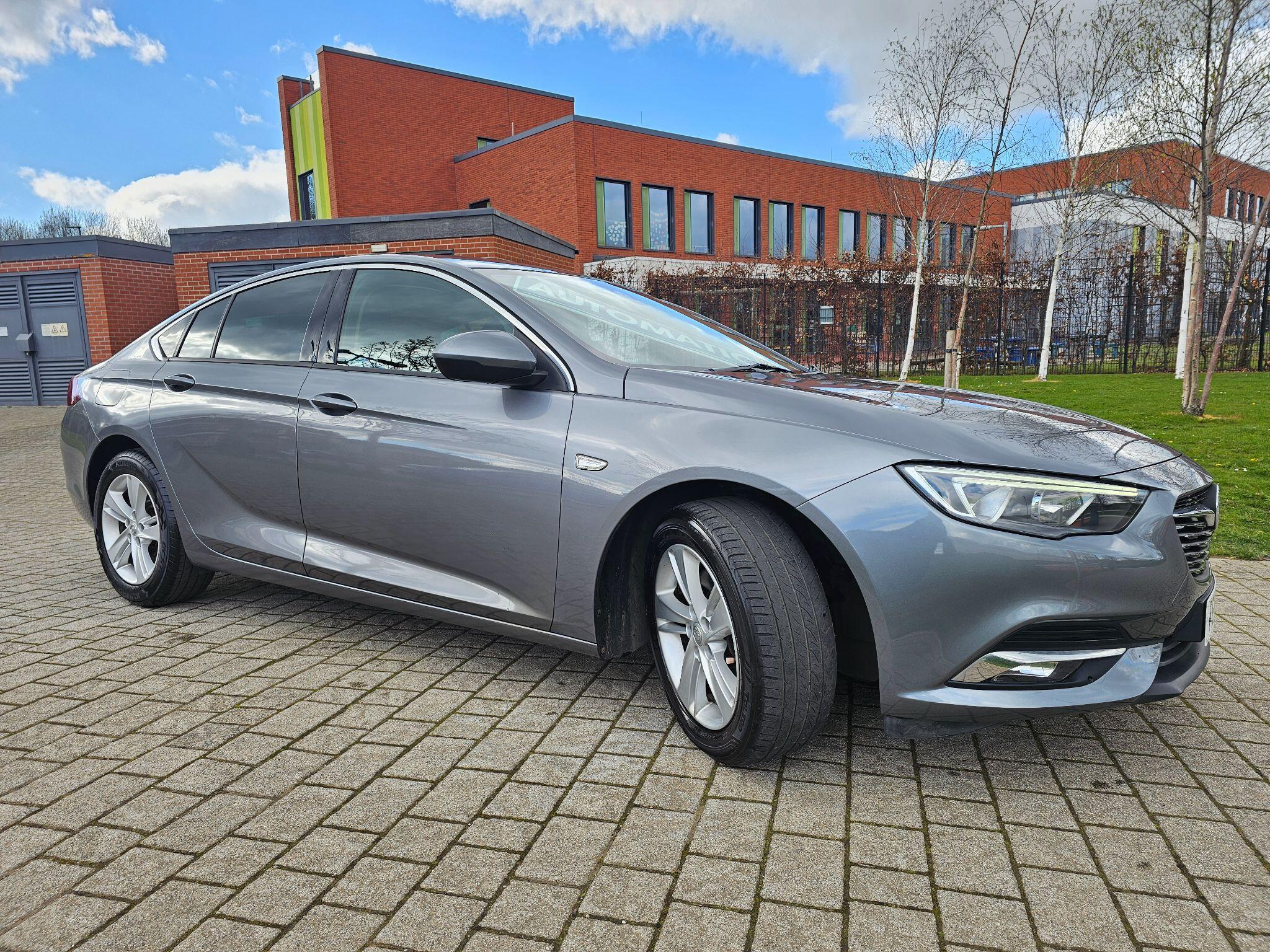 Vauxhall Insignia - Image 15