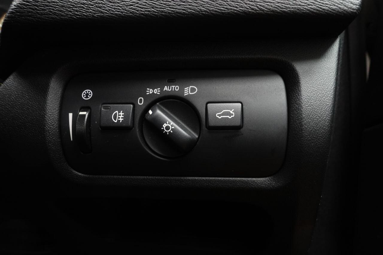 Volvo V40 - Image 47