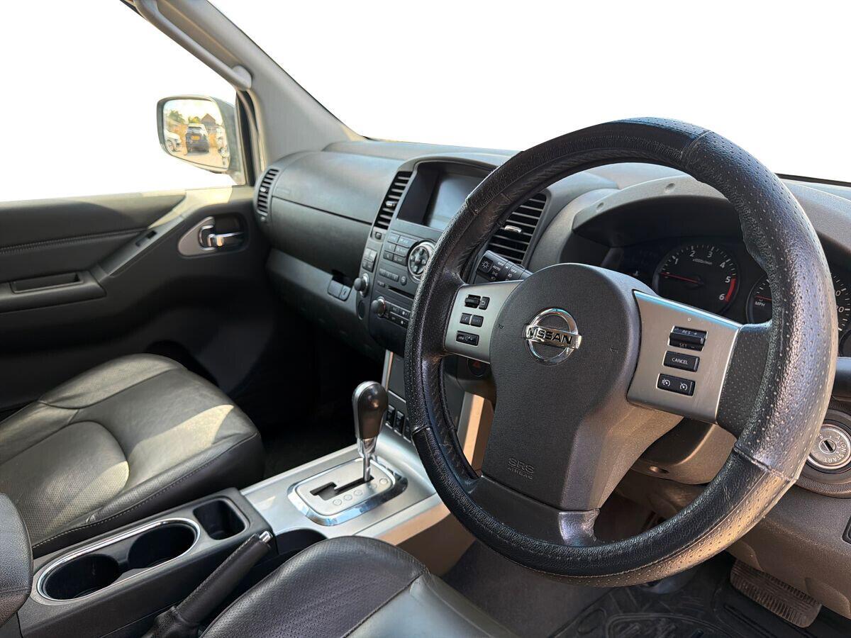Nissan NAVARA - Image 19