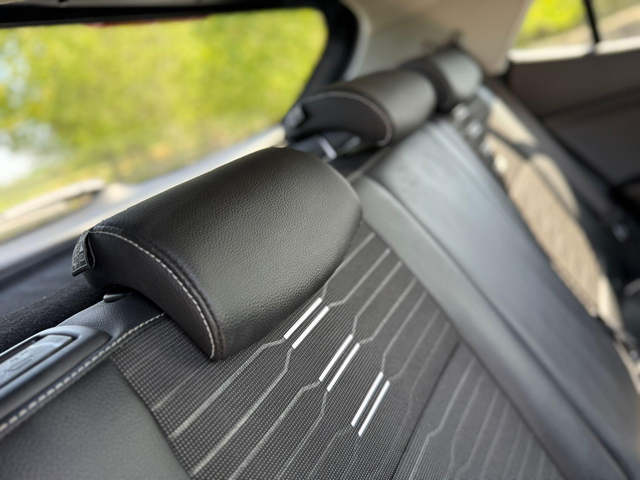 Kia Stonic - Image 26