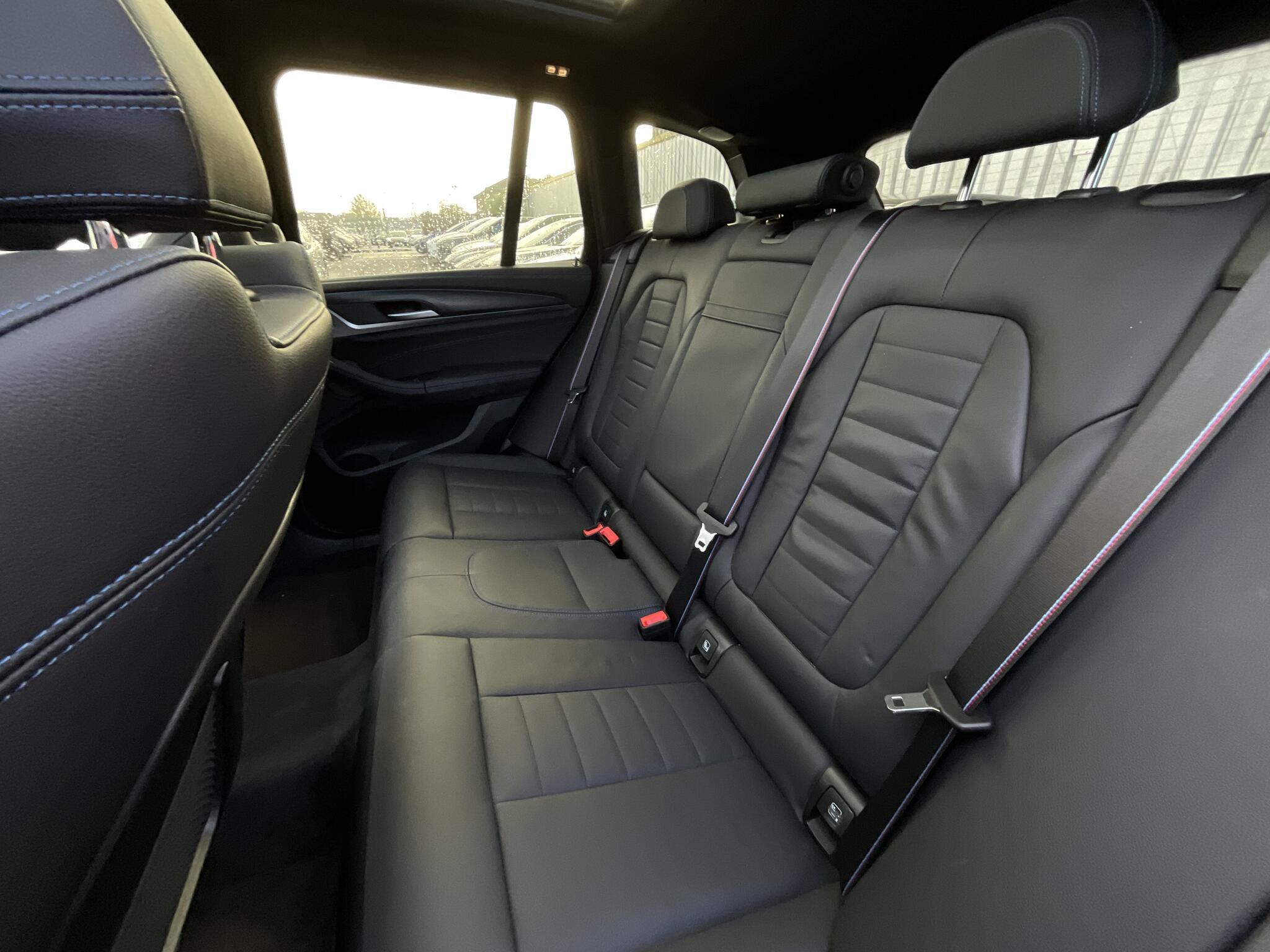 BMW iX3 - Image 14
