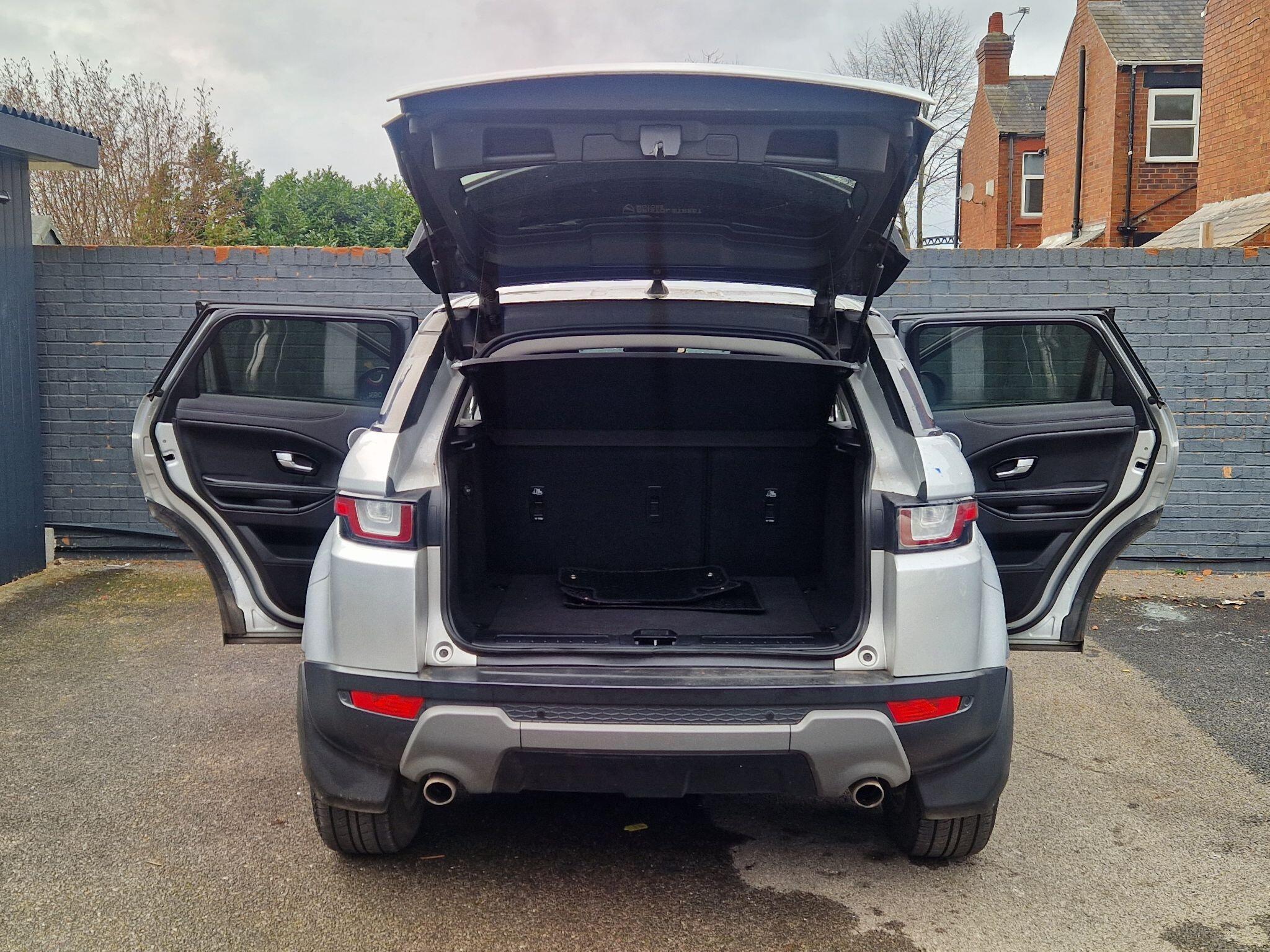 Land Rover Range Rover Evoque - Image 20