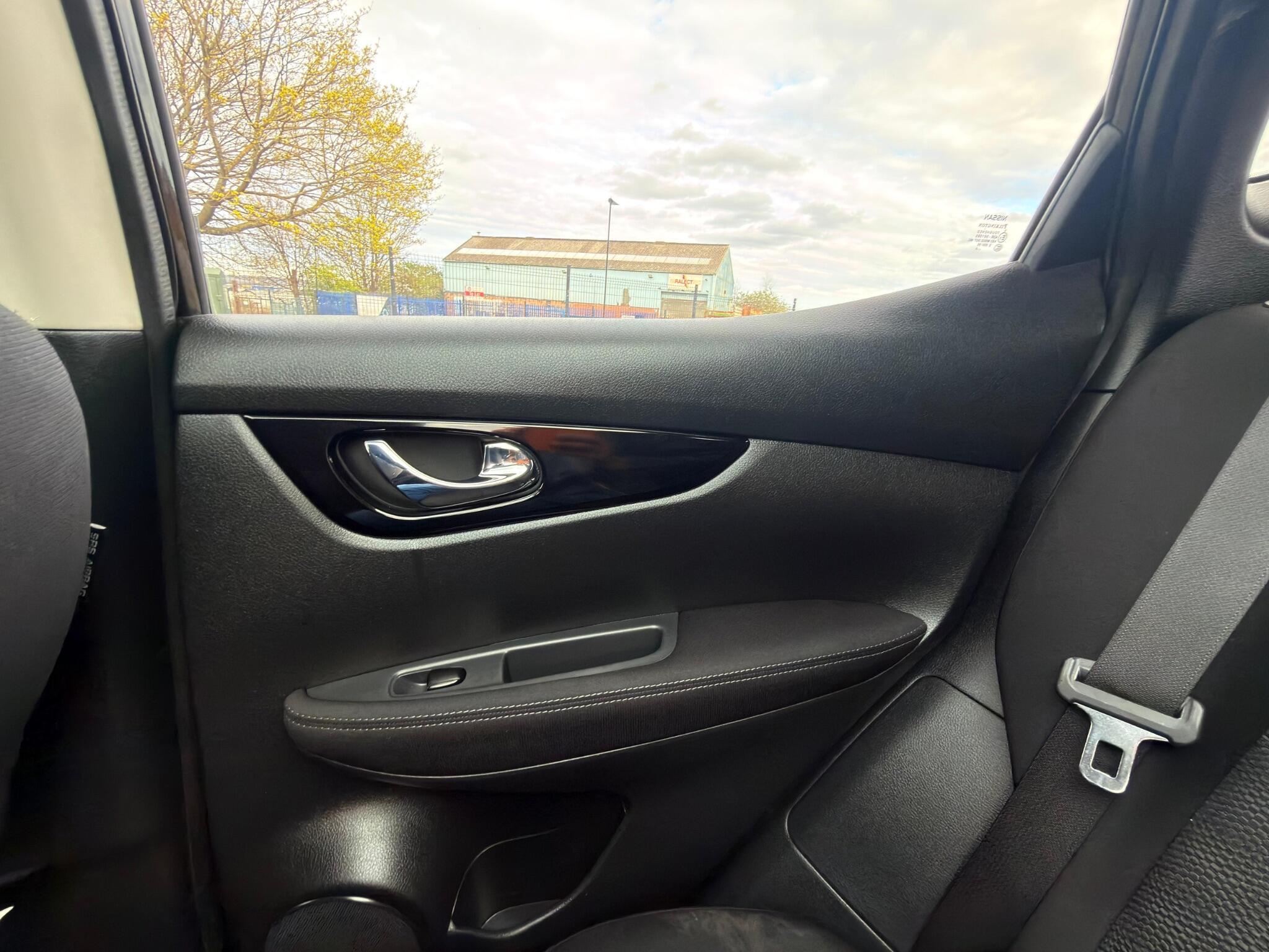 Nissan Qashqai - Image 29