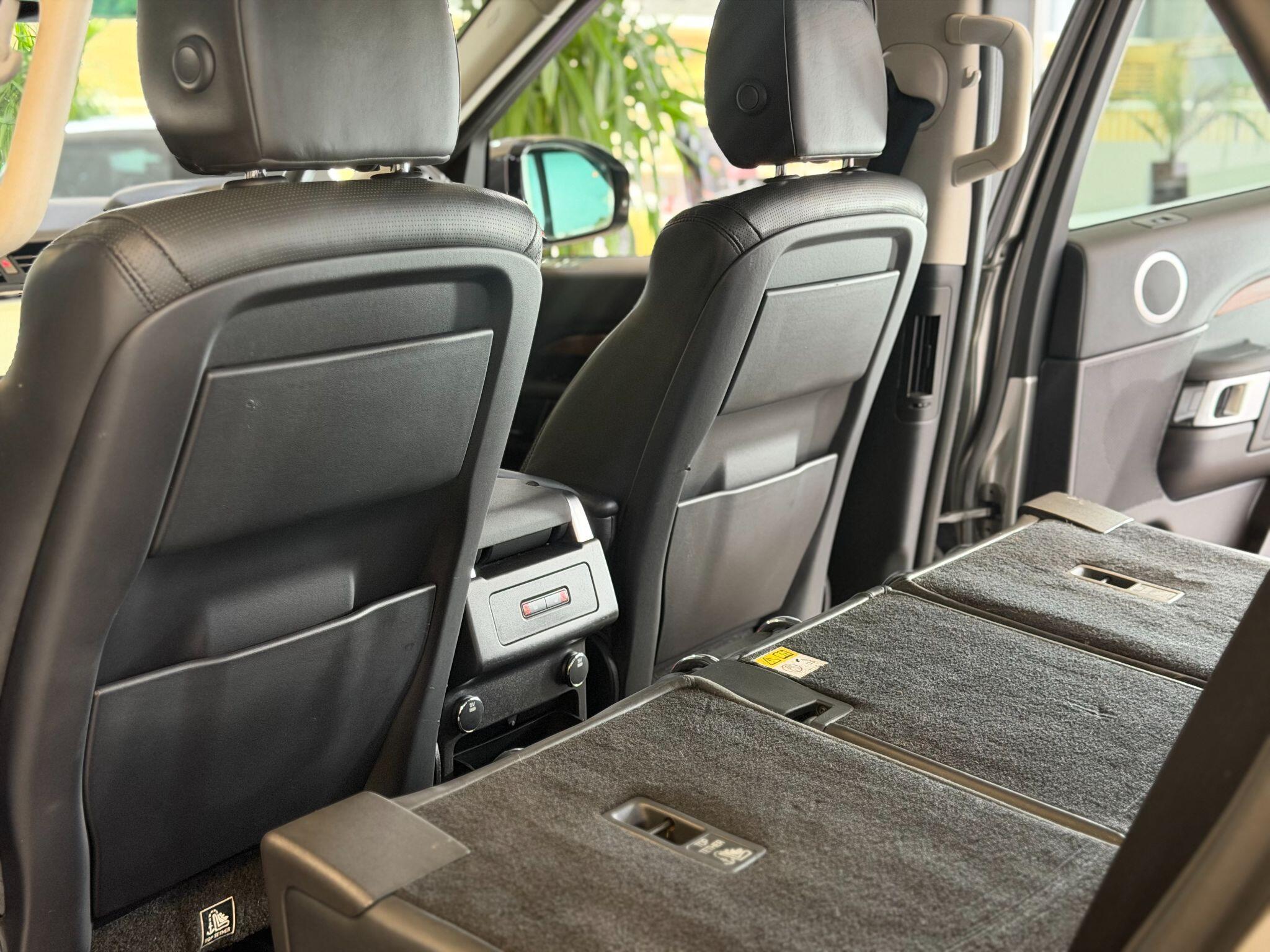 Land Rover Discovery - Image 3