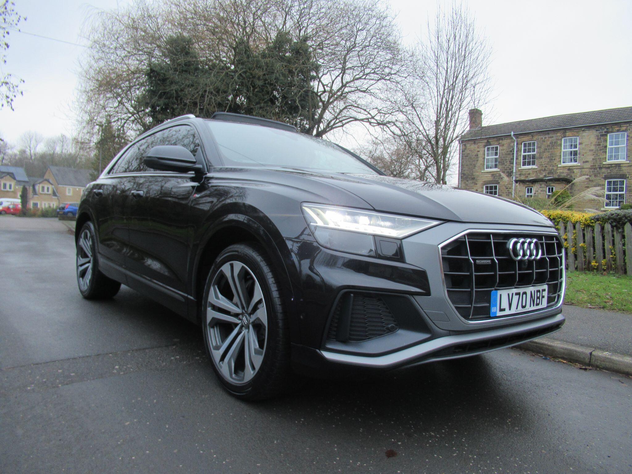 Audi Q8 - Image 2