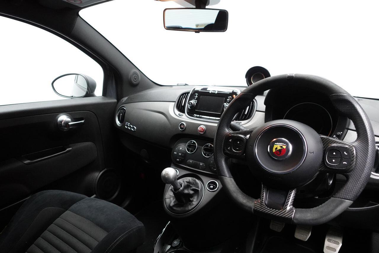 Abarth 595 - Image 14