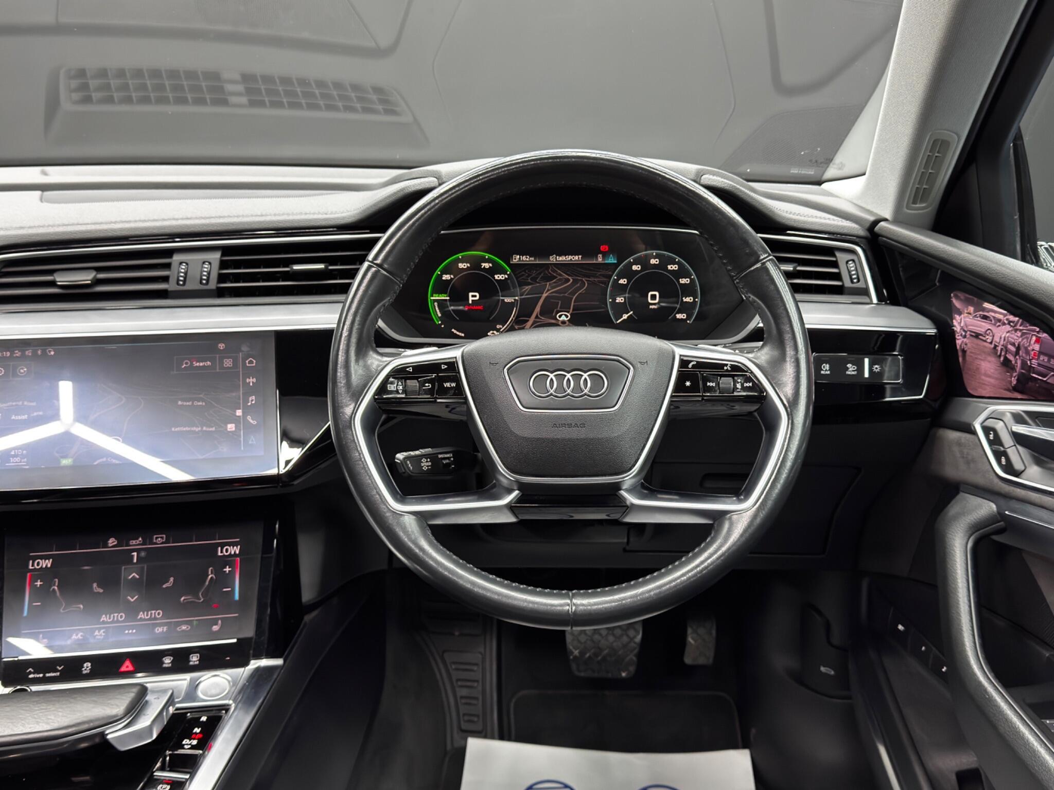 Audi E-Tron - Image 18