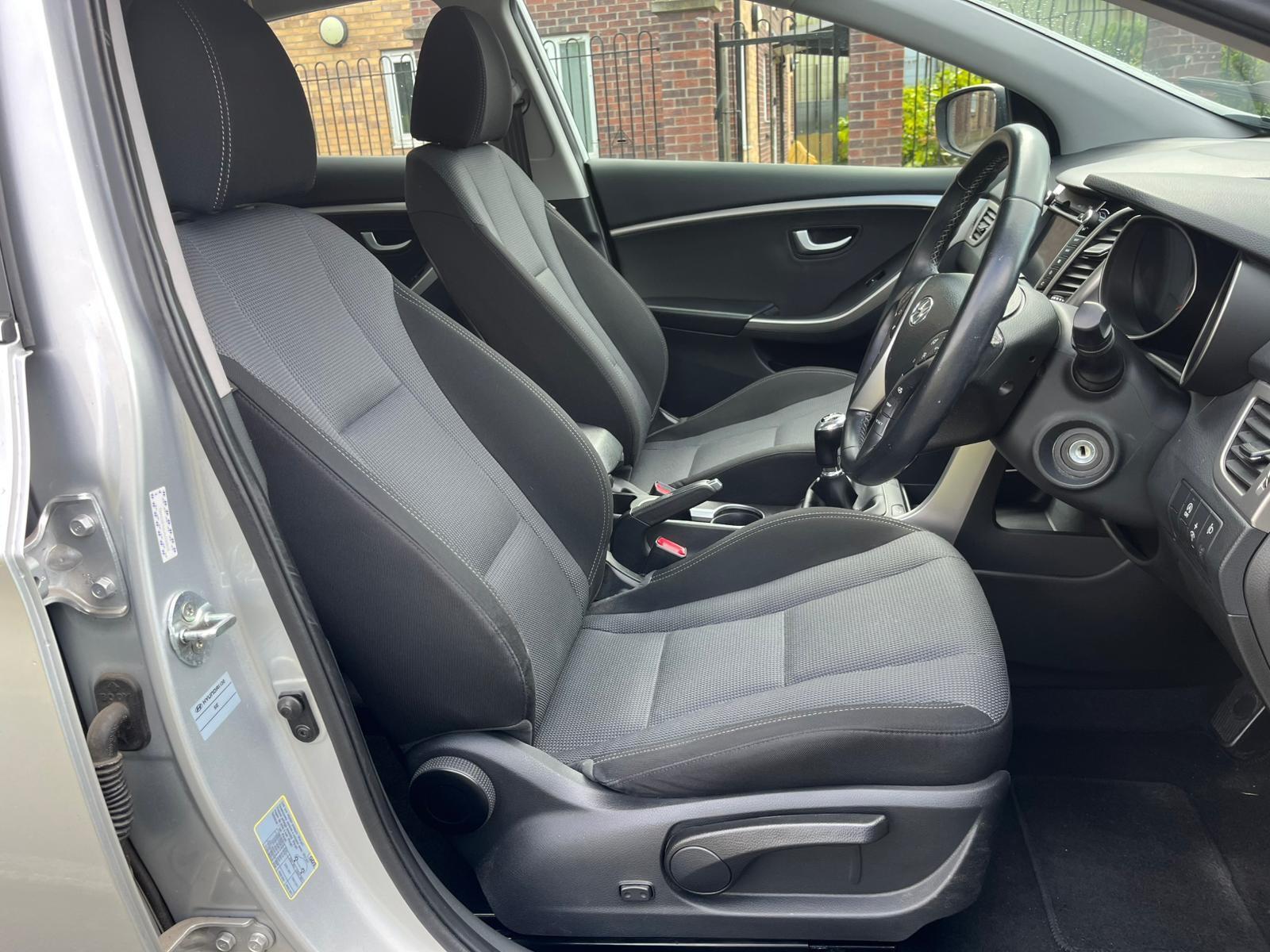 Hyundai i30 - Image 15