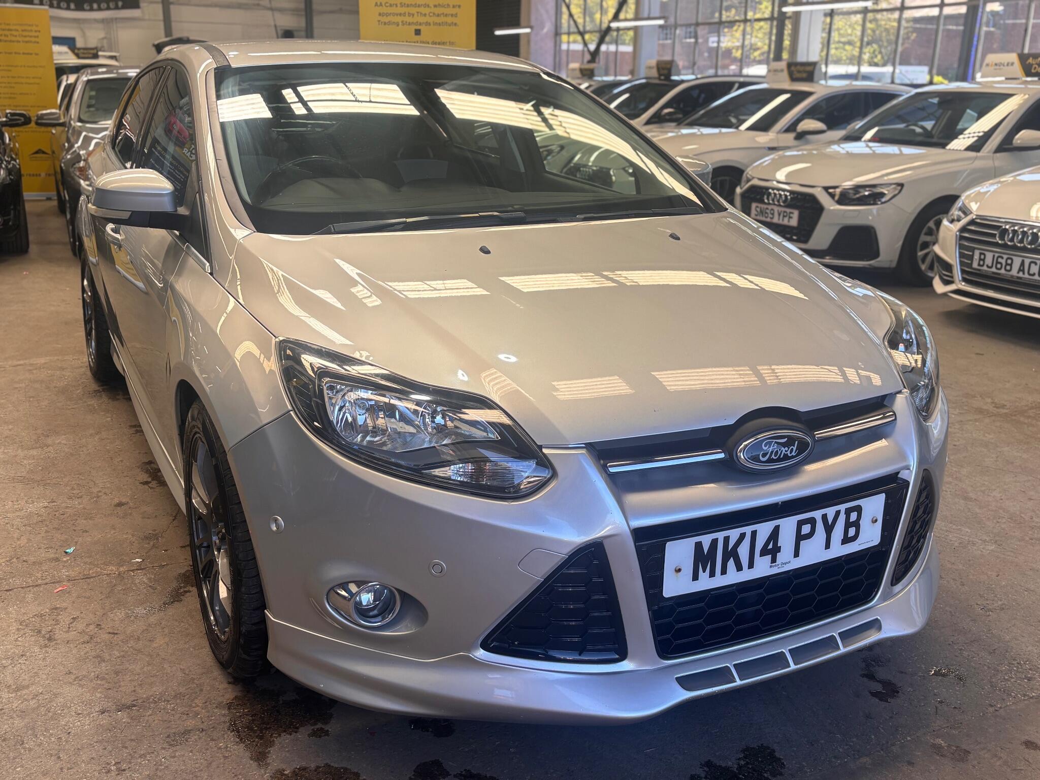 Ford Focus - Image 7