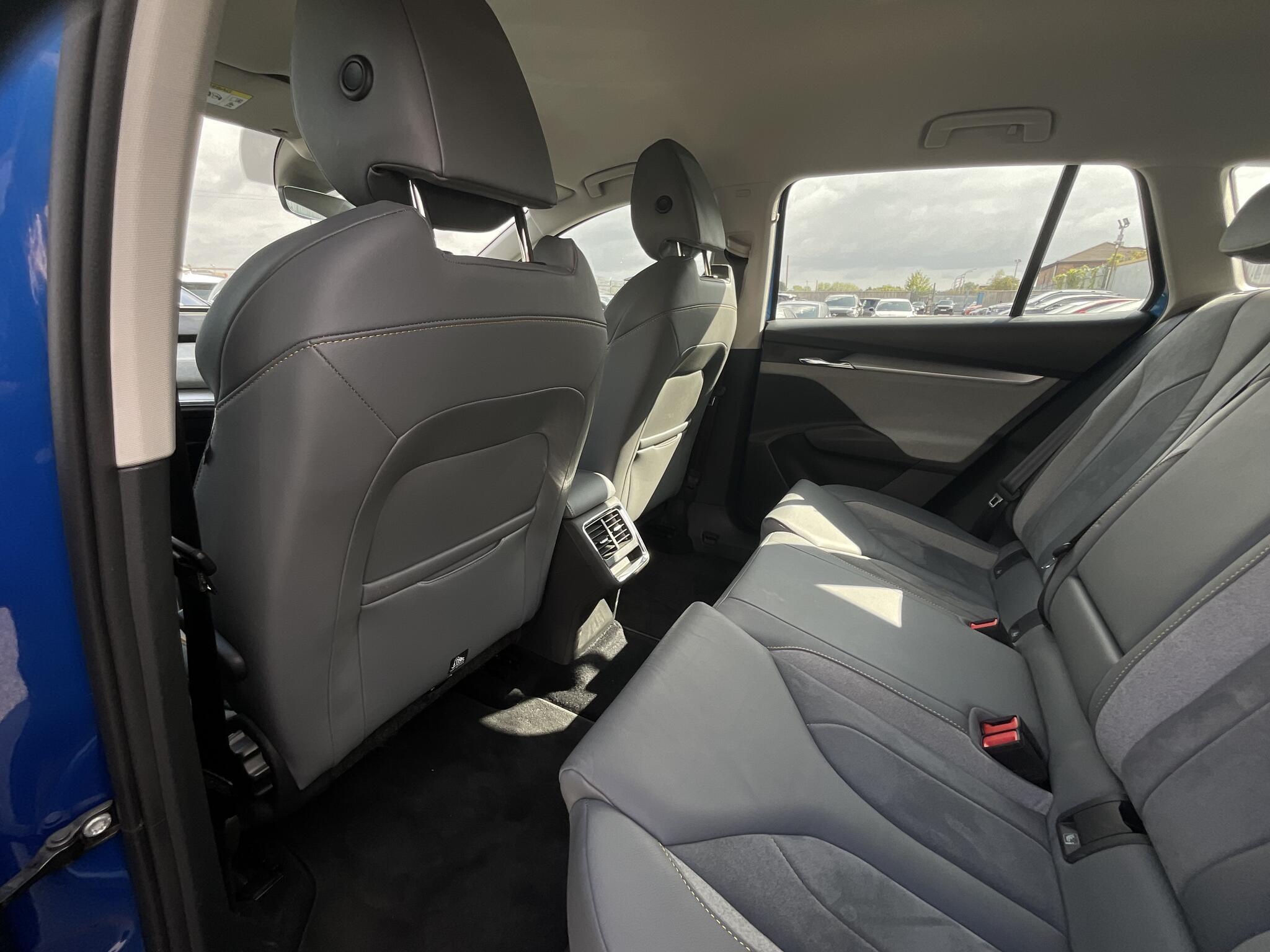 Skoda Enyaq - Image 11