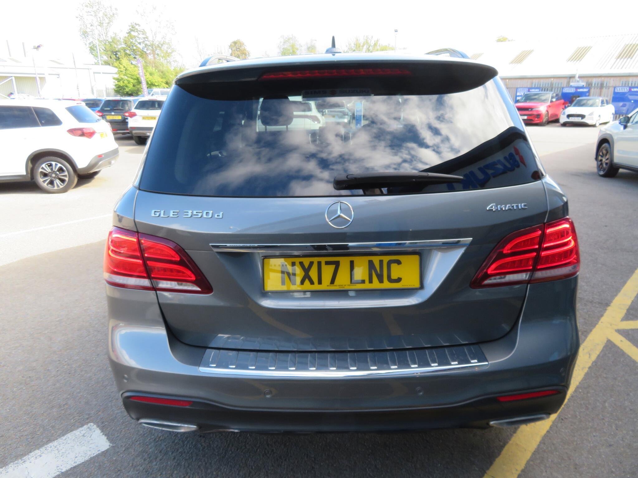 Mercedes GLE - Image 19