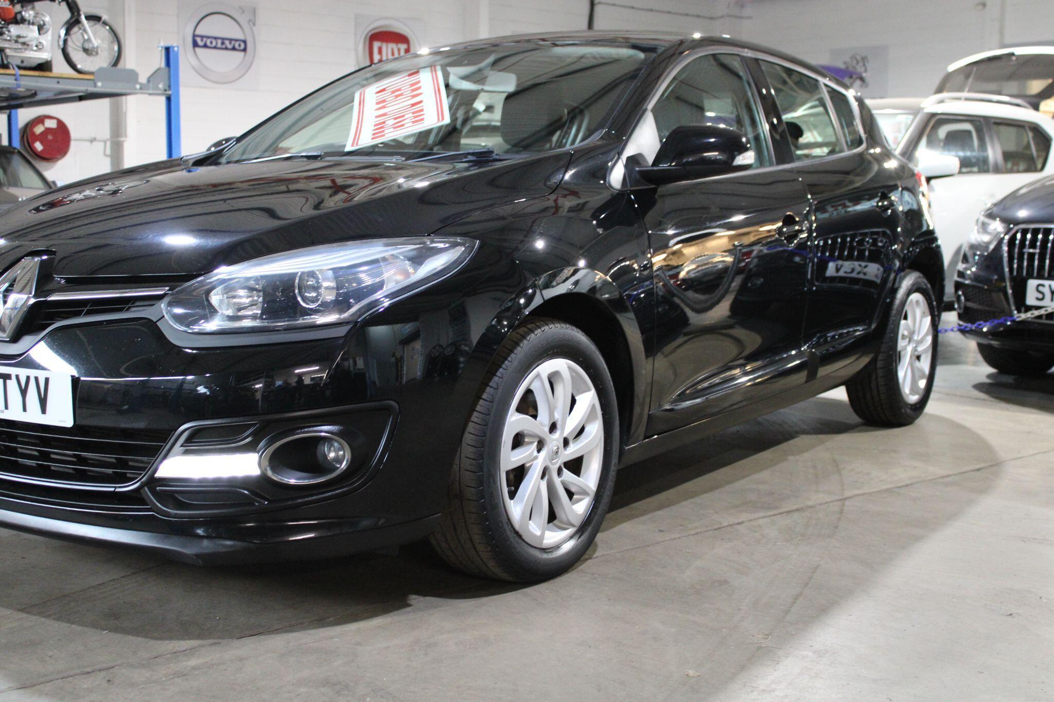 Renault Megane - Image 8