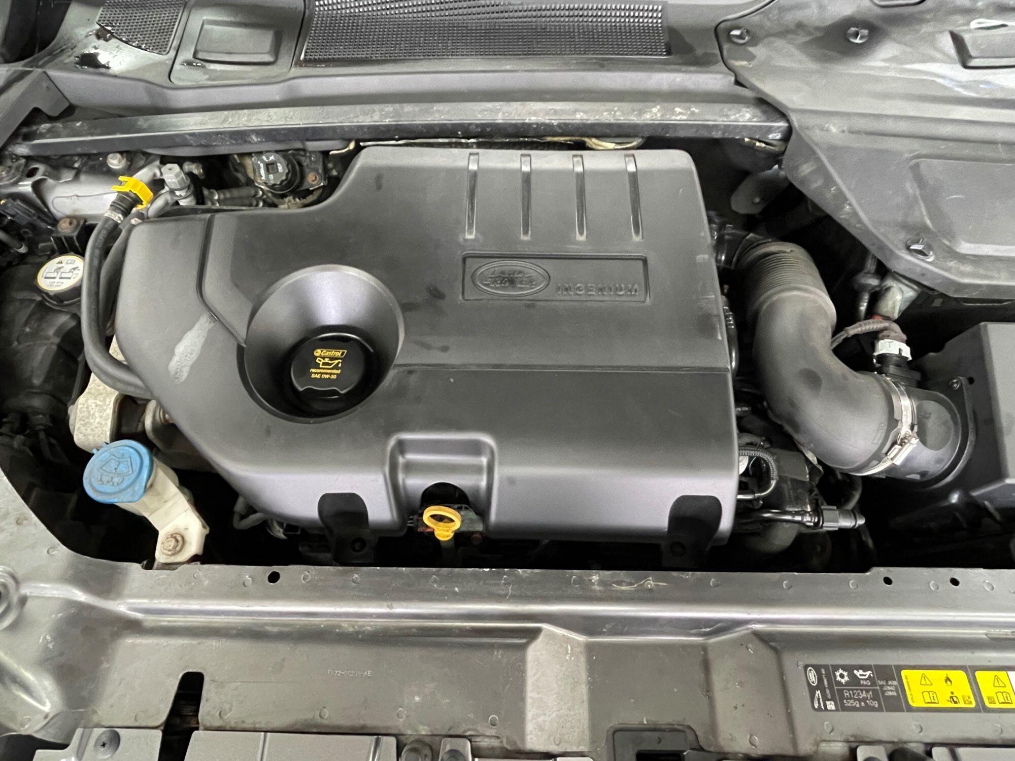 Land Rover DISCOVERY SPORT - Image 19
