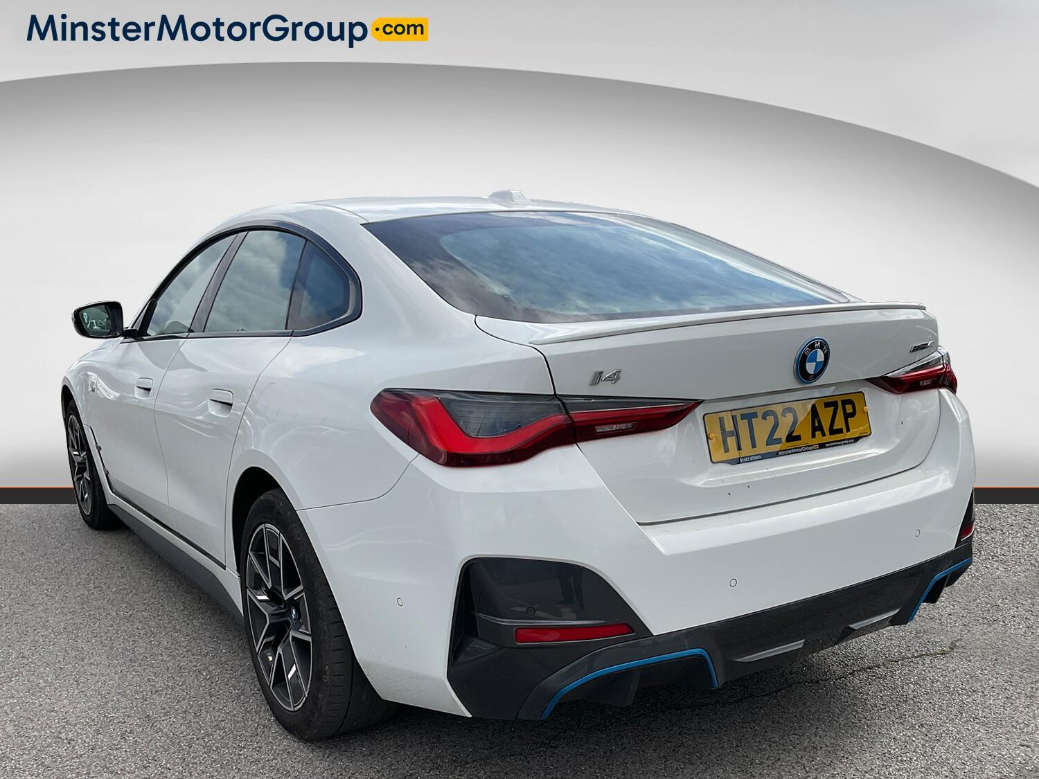 BMW I4 - Image 4