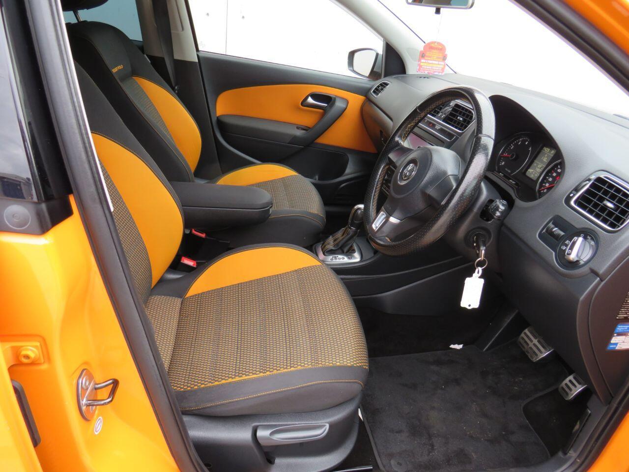 Volkswagen Polo - Image 7