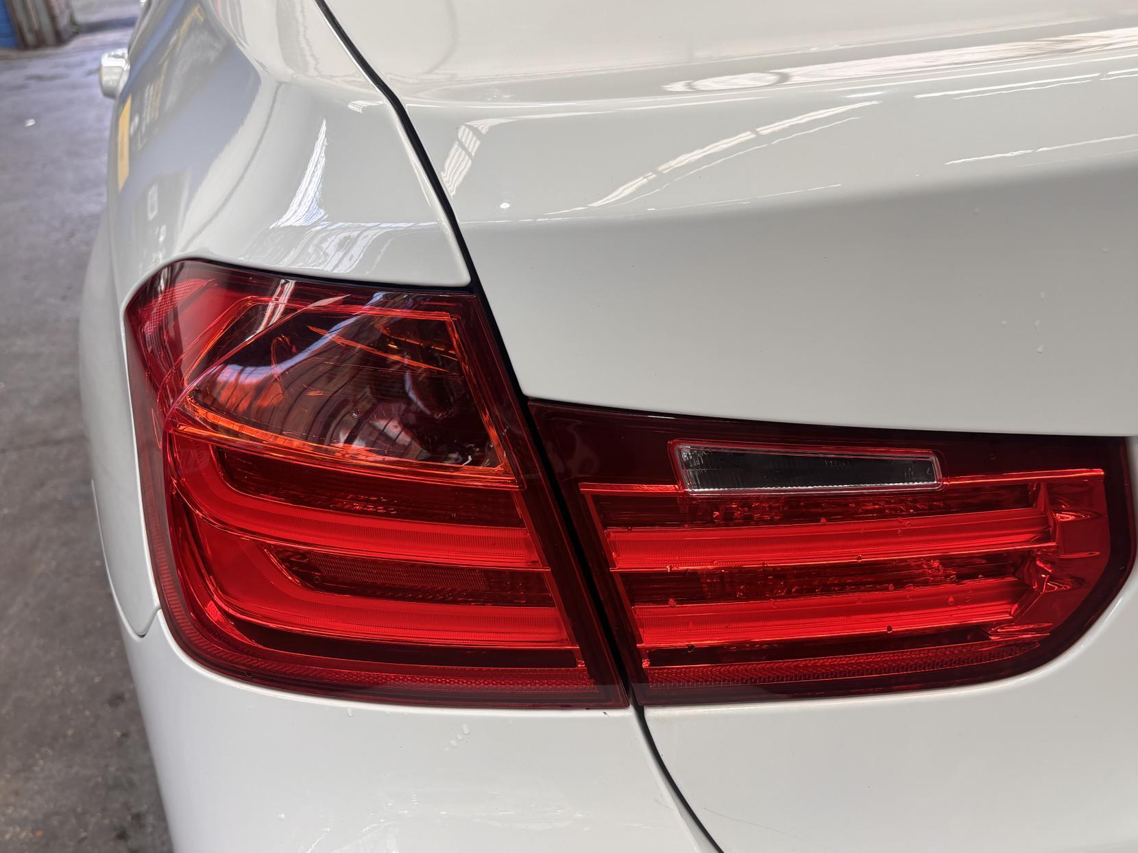 BMW 3 Series - Image 11