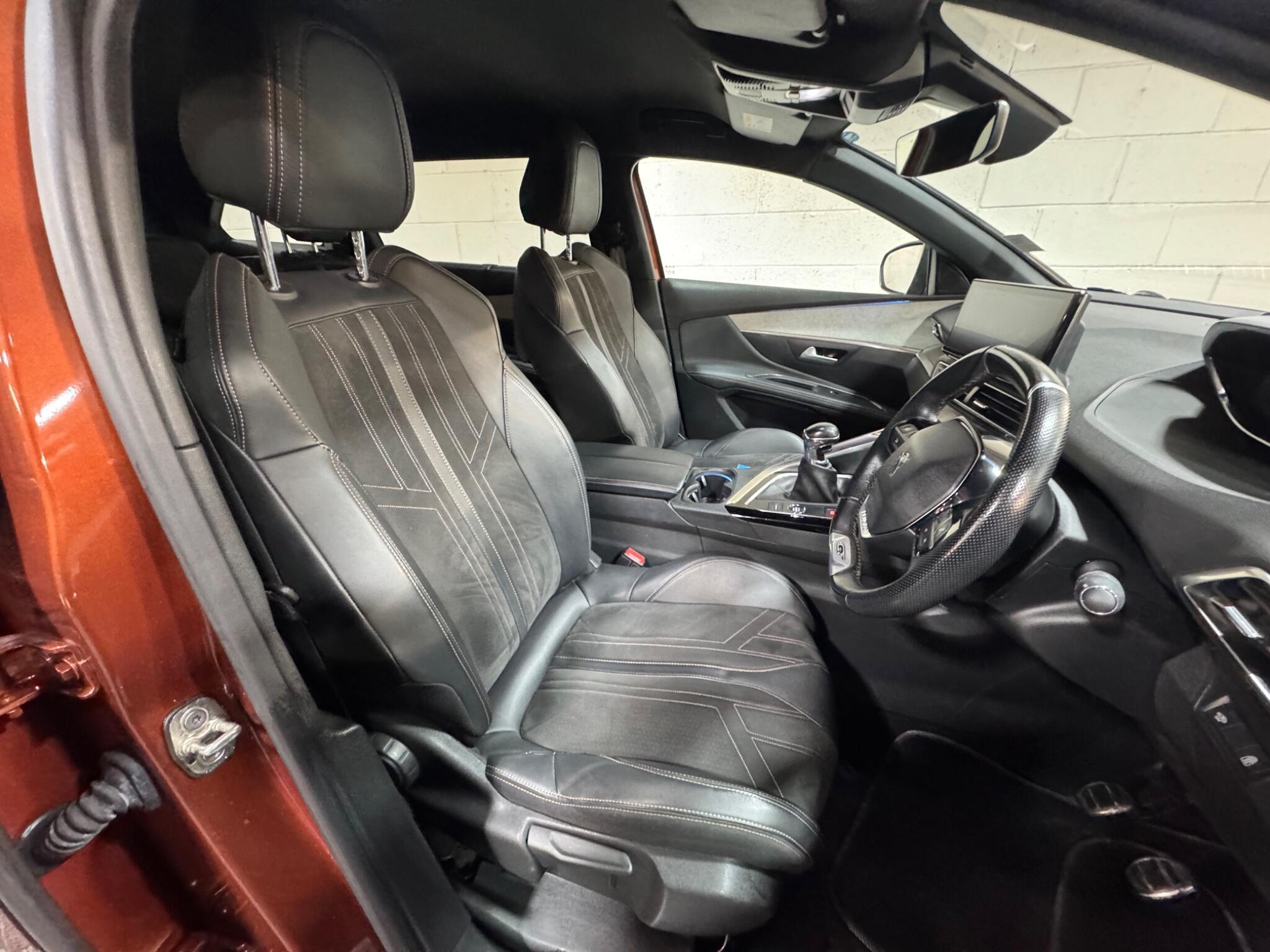 Peugeot 5008 - Image 7