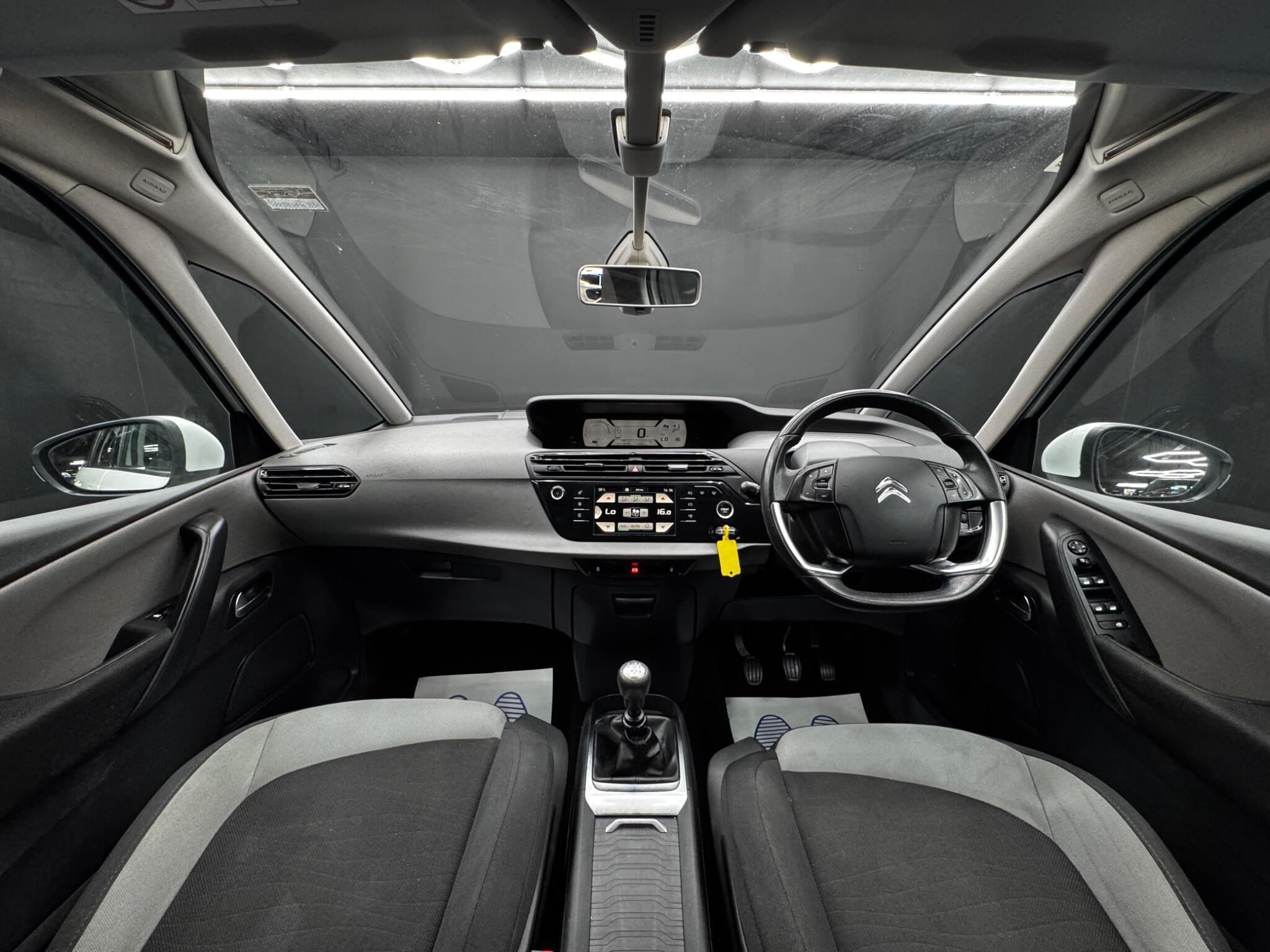 Citroen Grand C4 Picasso - Image 17