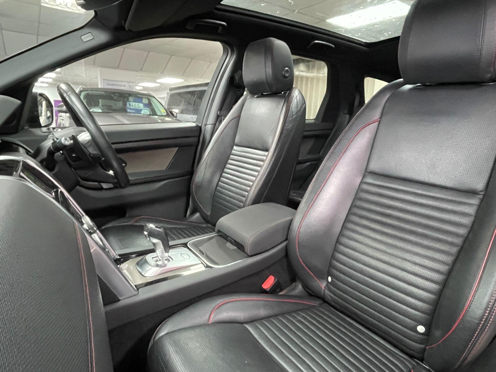 Land Rover DISCOVERY SPORT - Image 32