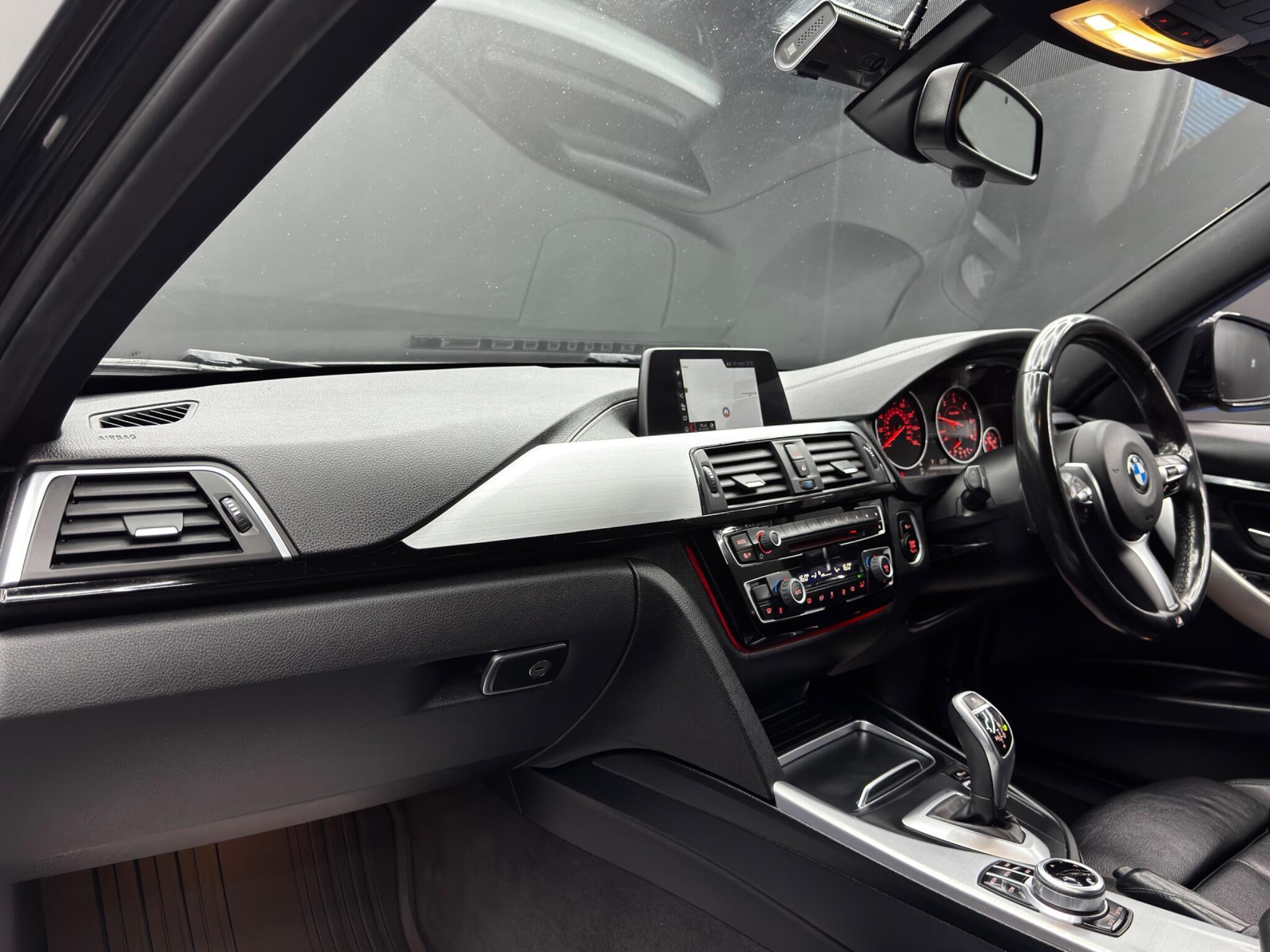 BMW 3 Series - Image 11