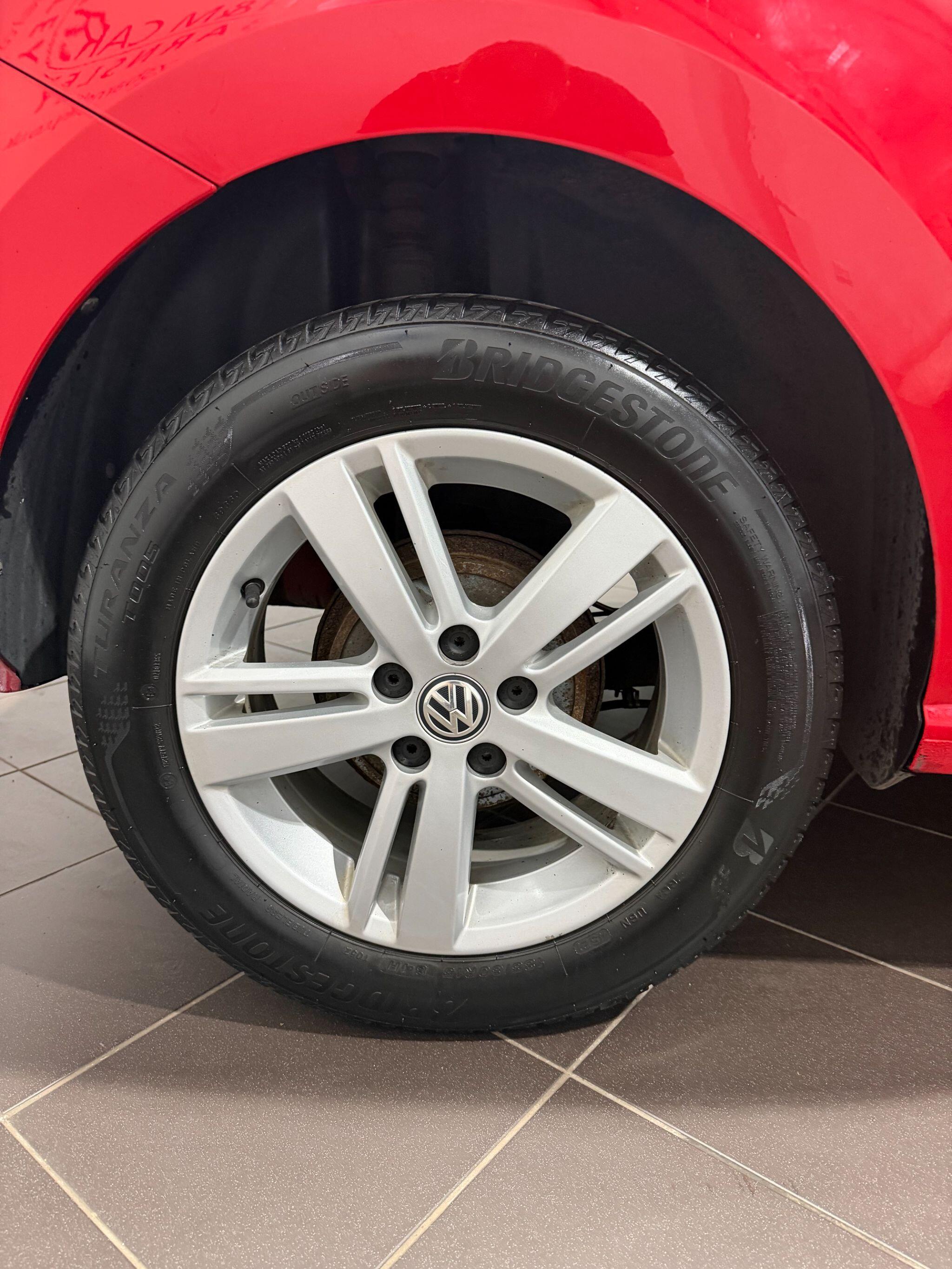 Volkswagen Polo - Image 18