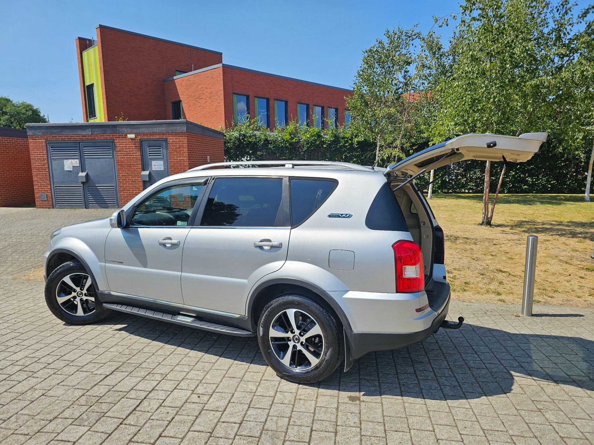 Ssangyong Rexton - Image 14