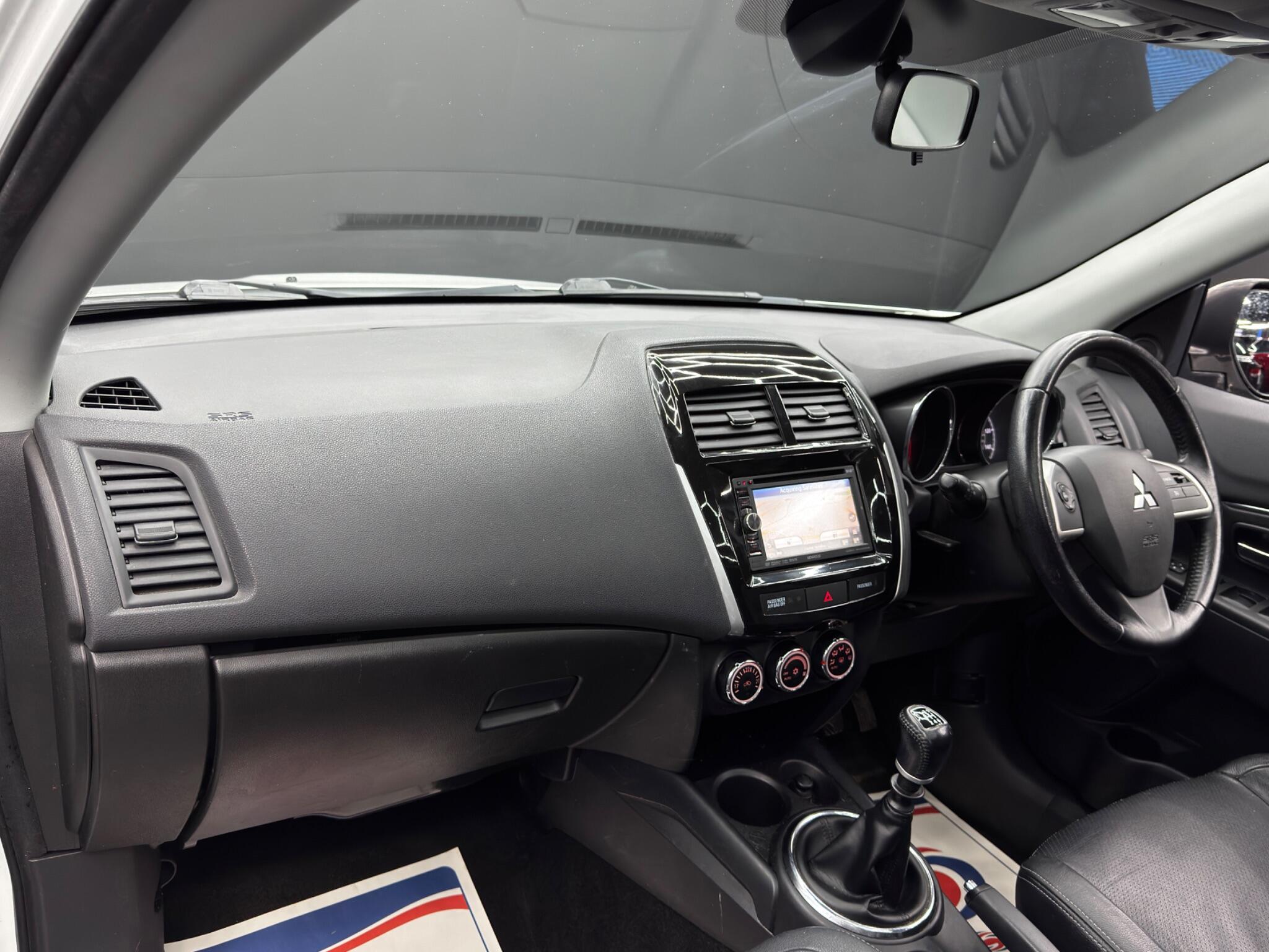 Mitsubishi ASX - Image 11