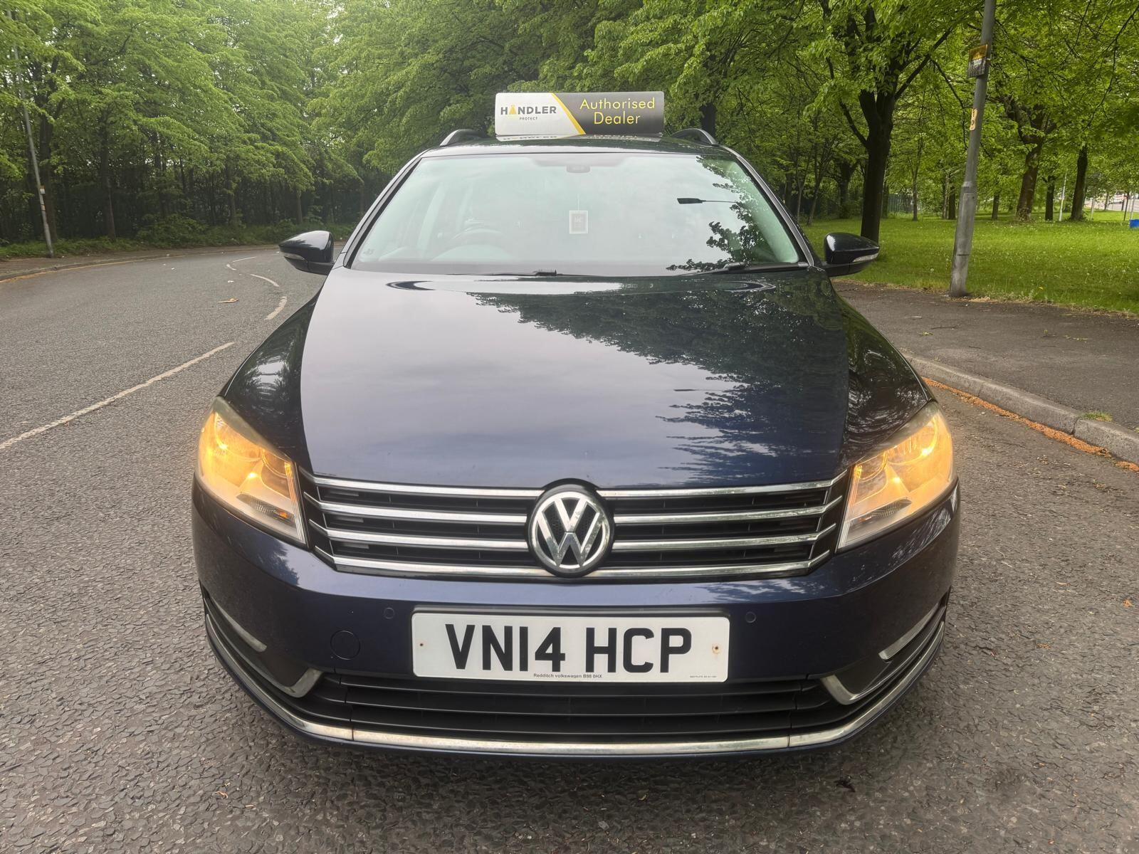 Volkswagen Passat - Image 2