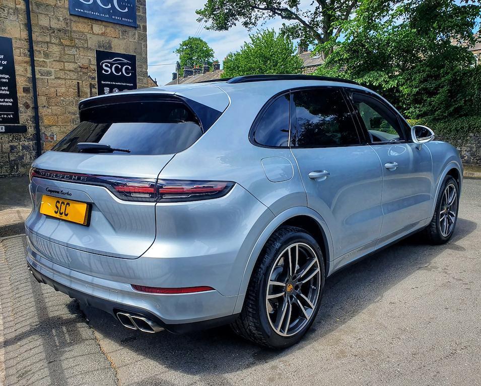 Porsche Cayenne - Image 9