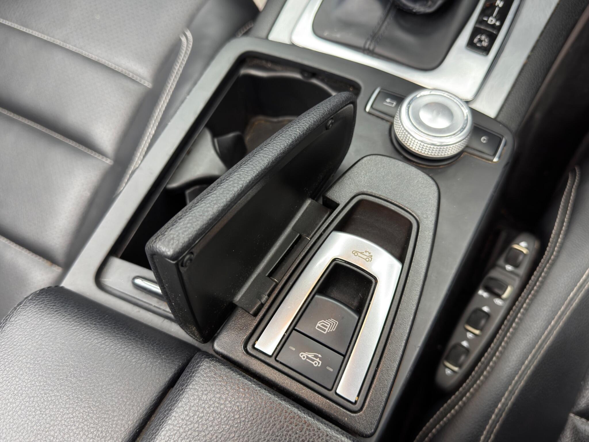 Mercedes E Class - Image 25