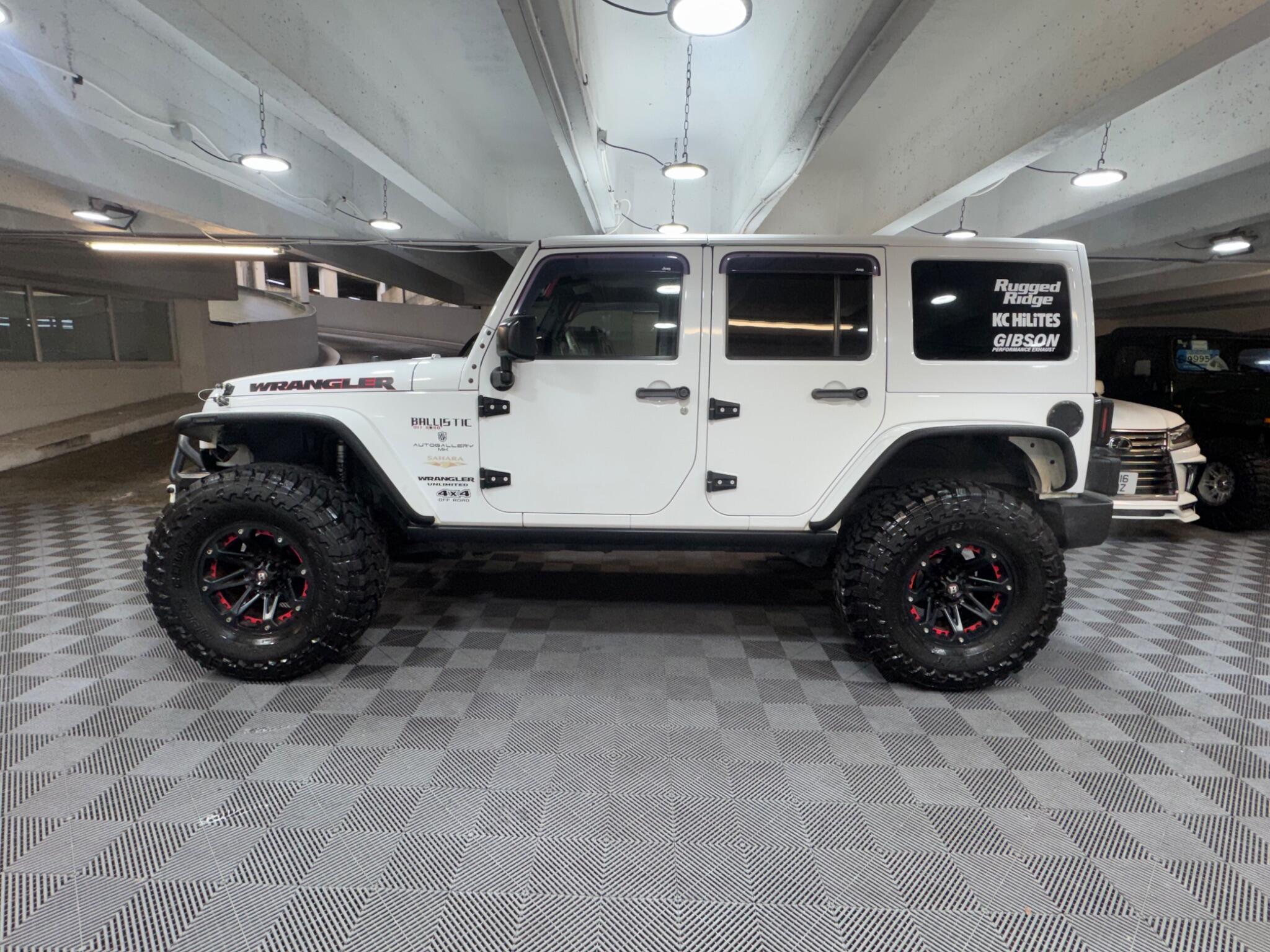 Jeep Wrangler - Image 2